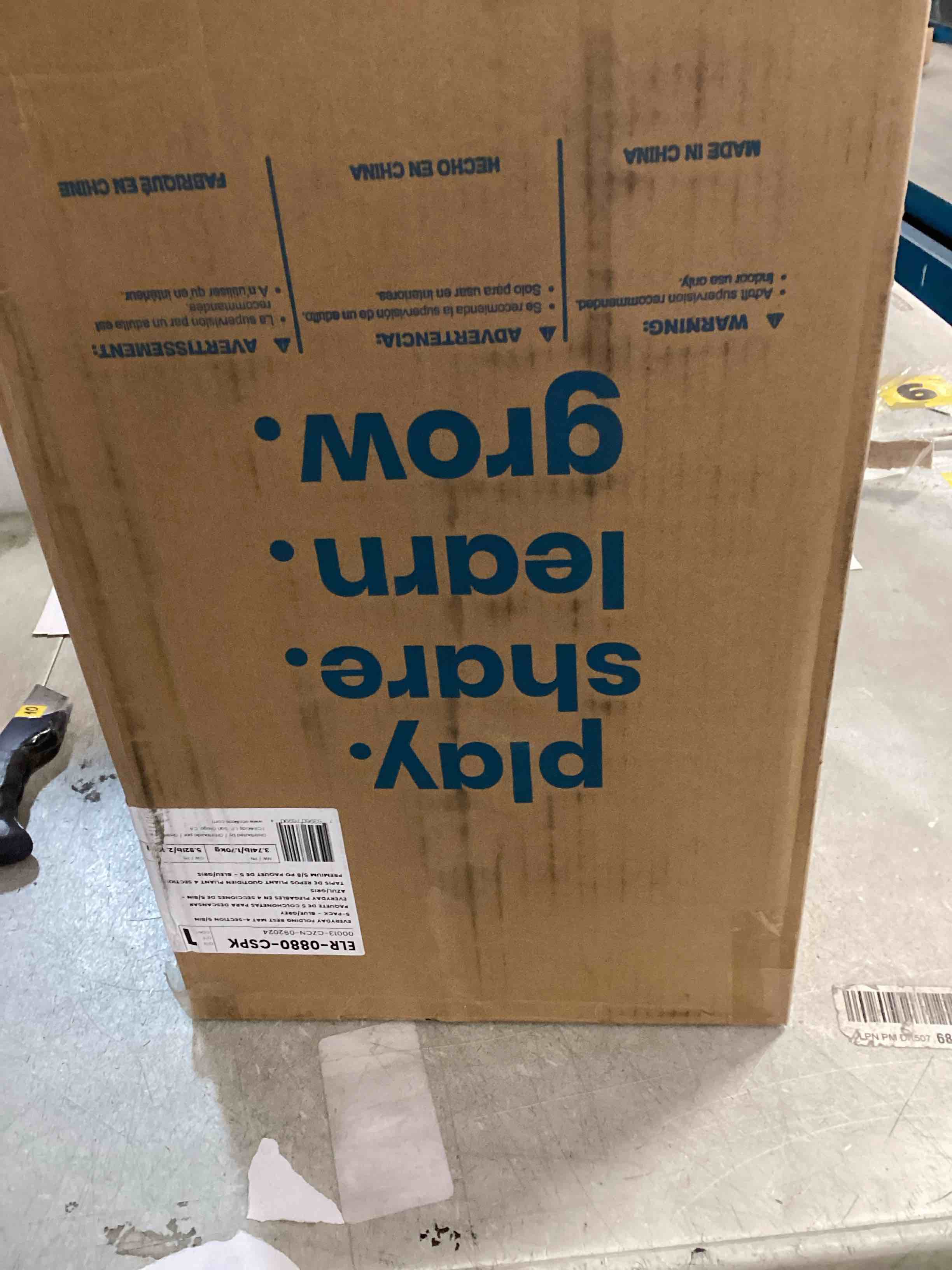 https://s3.amazonaws.com/lotting-images-prod/bidfta/PPE2077625_1738862283071.jpeg