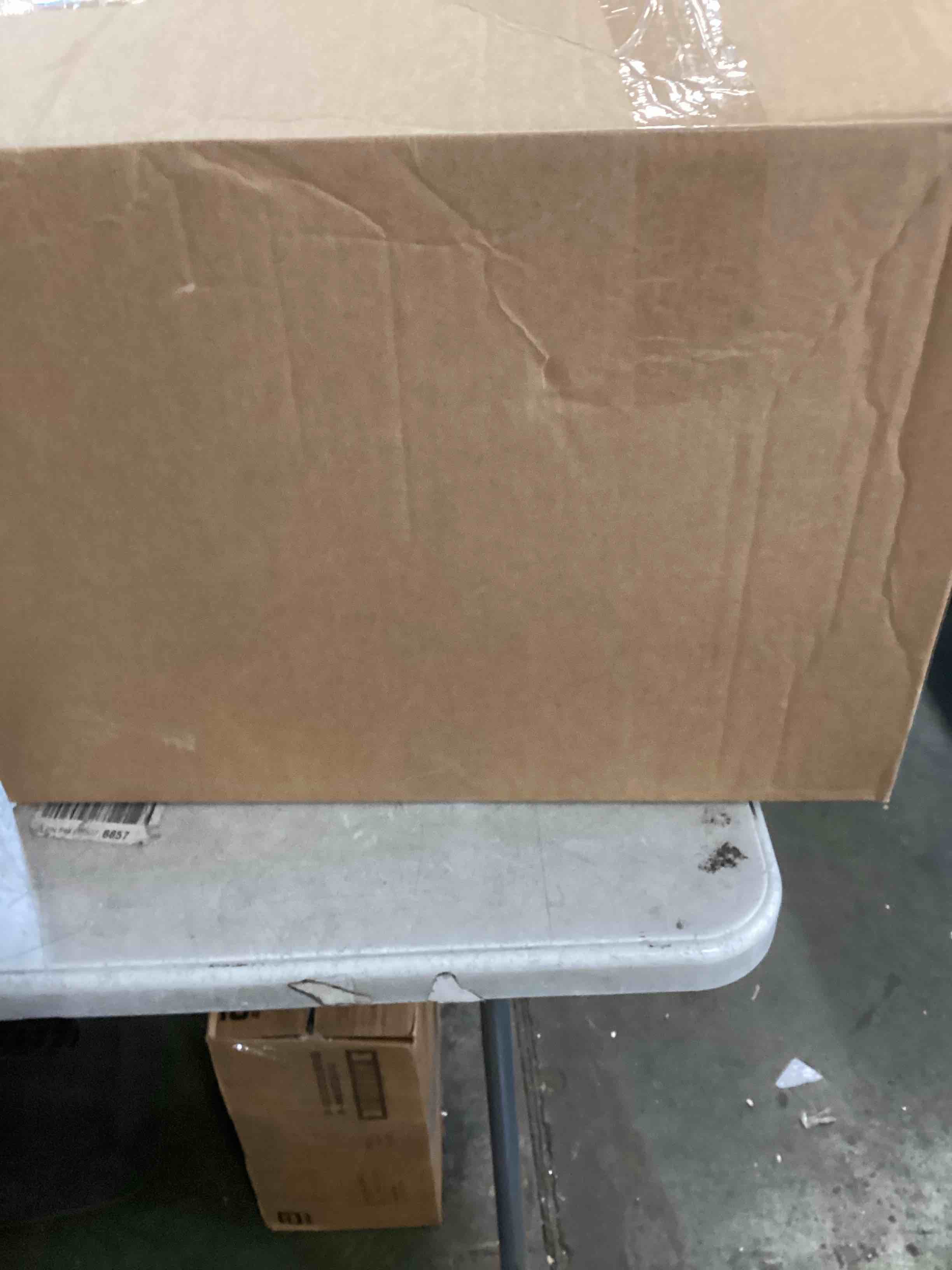 https://s3.amazonaws.com/lotting-images-prod/bidfta/PPE2077640_1738866117023.jpeg