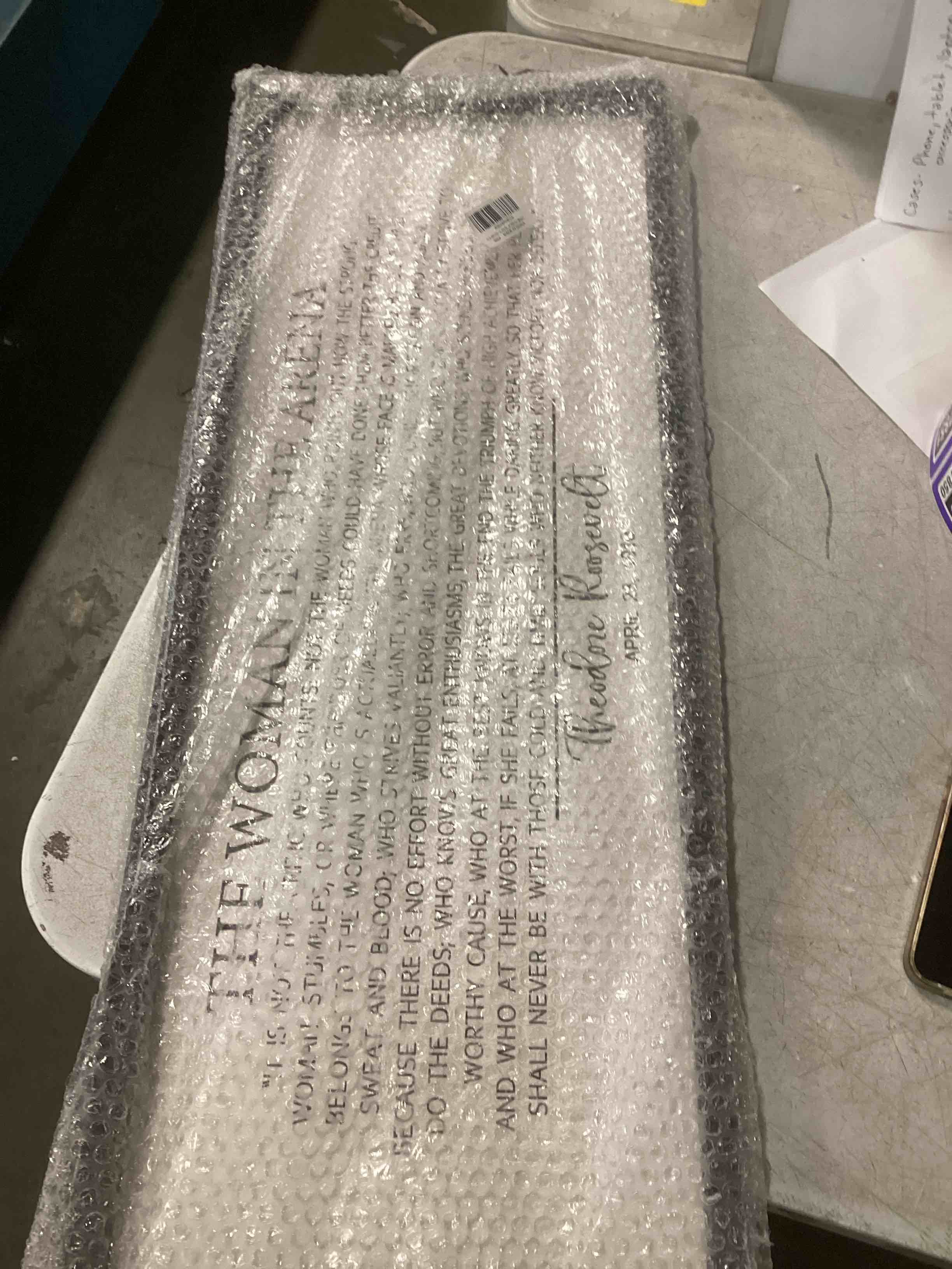 https://s3.amazonaws.com/lotting-images-prod/bidfta/PPE2077849_1738937213936.jpeg