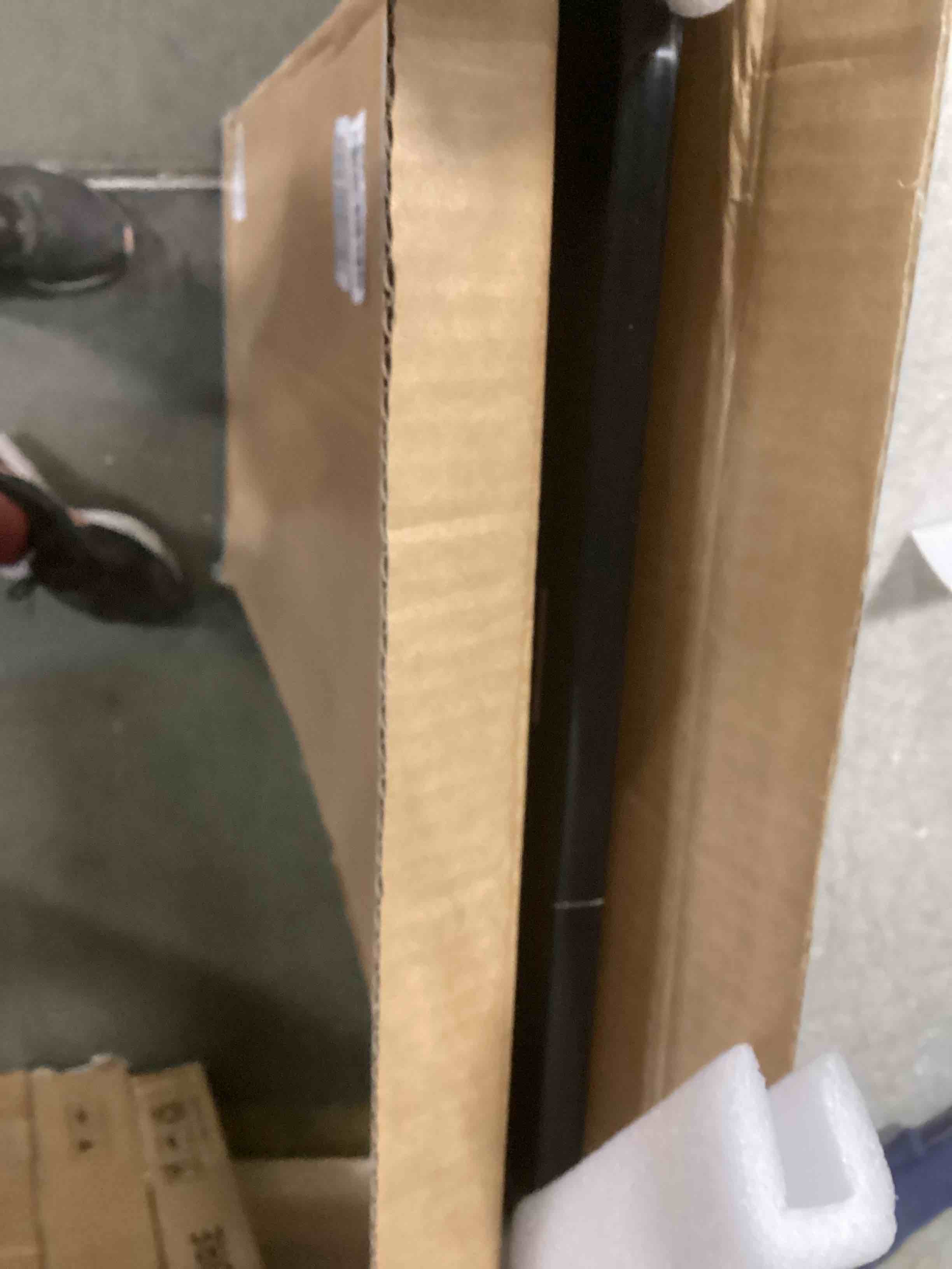 https://s3.amazonaws.com/lotting-images-prod/bidfta/PPE2077880_1738939644912.jpeg