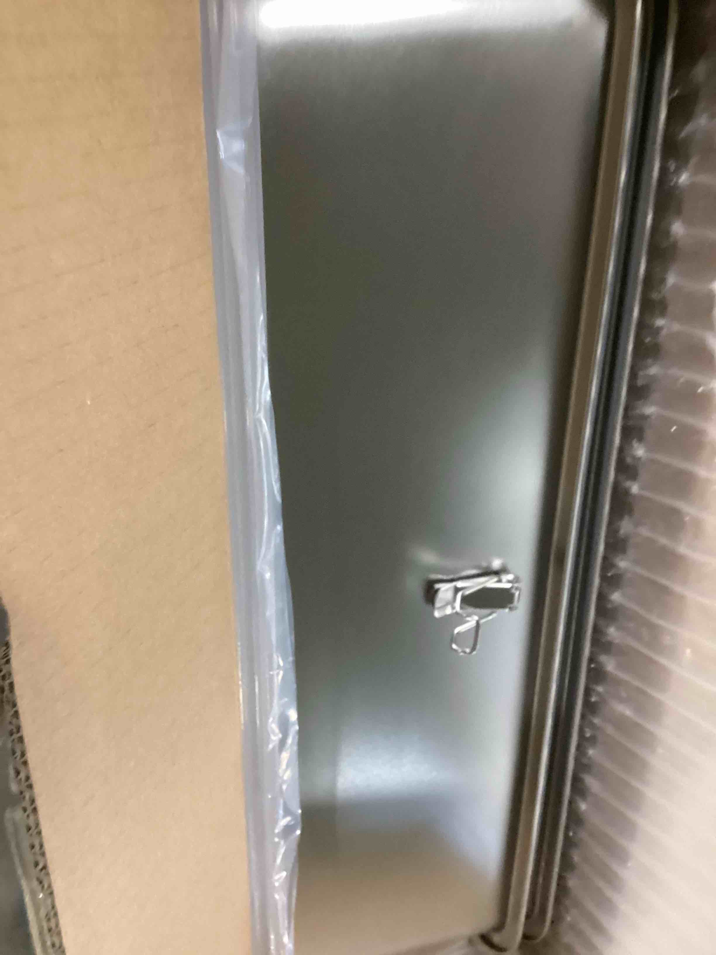 https://s3.amazonaws.com/lotting-images-prod/bidfta/PPE2078343_1739295292449.jpeg