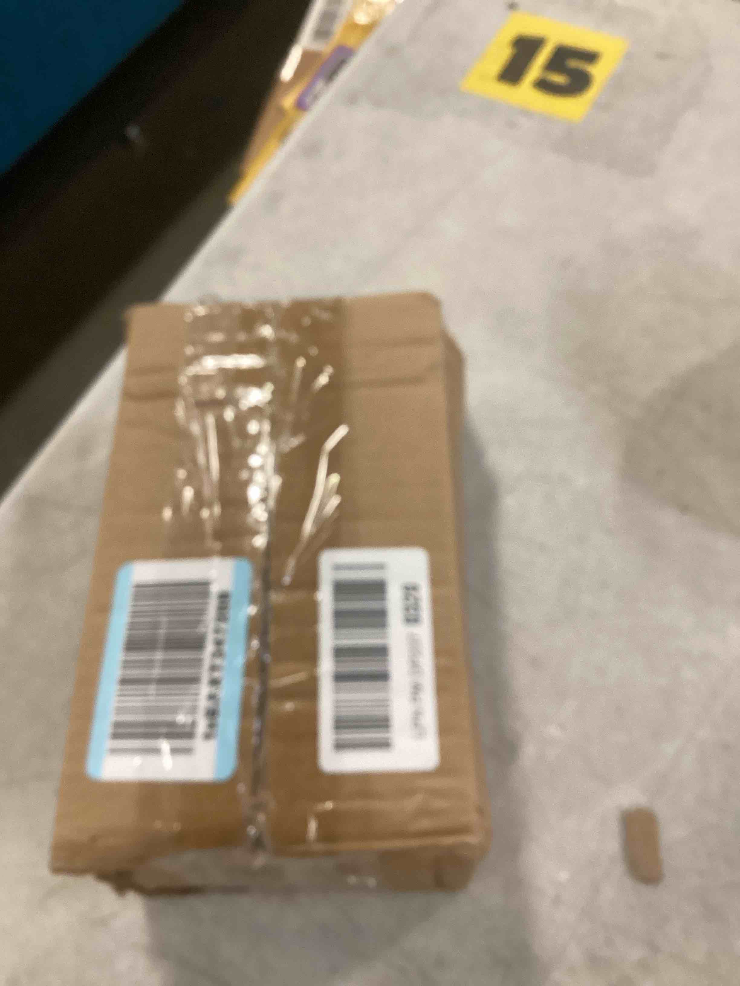 https://s3.amazonaws.com/lotting-images-prod/bidfta/PPE2078856_1739465649439.jpeg