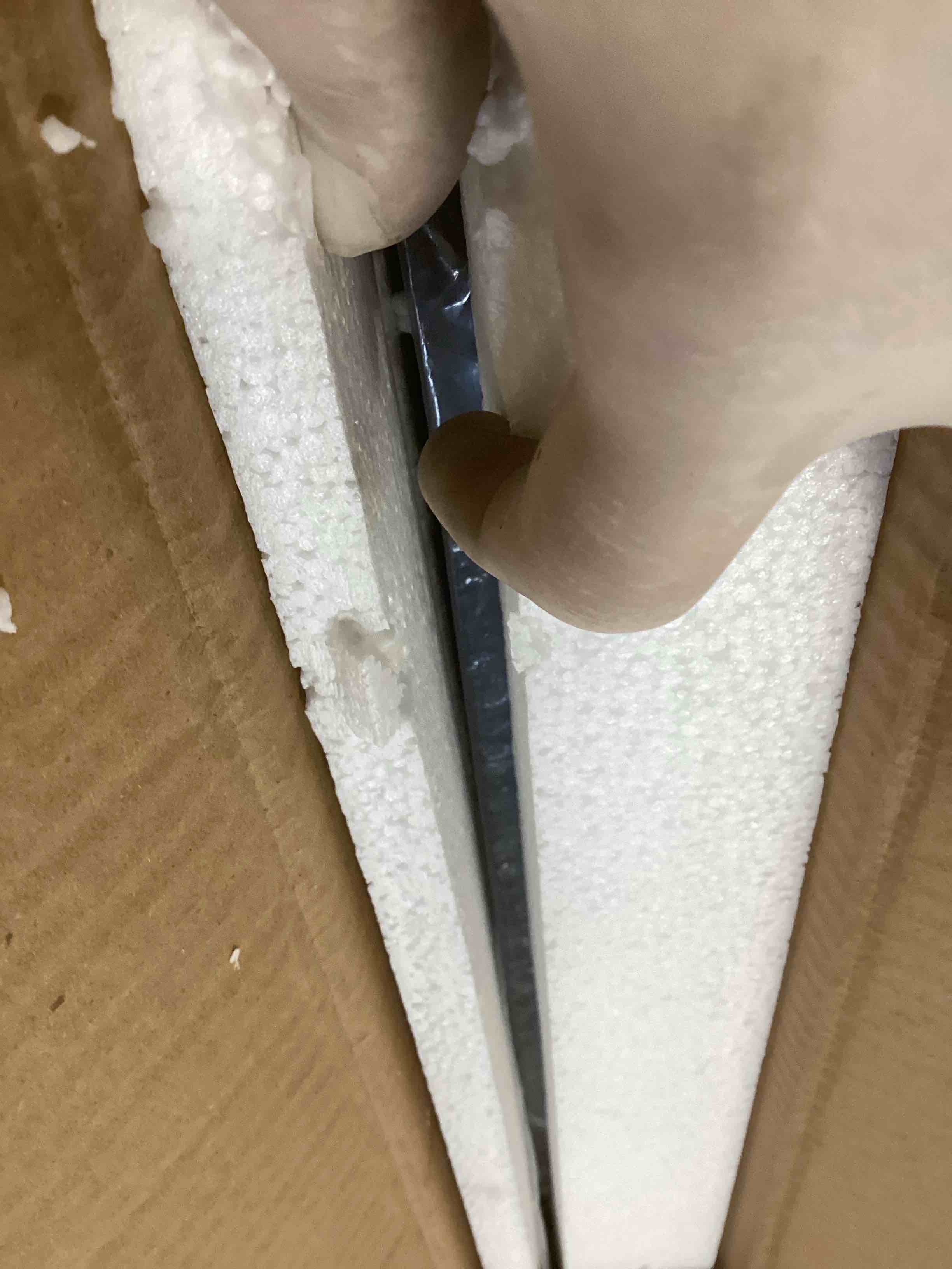 https://s3.amazonaws.com/lotting-images-prod/bidfta/PPE2079454_1739826373956.jpeg