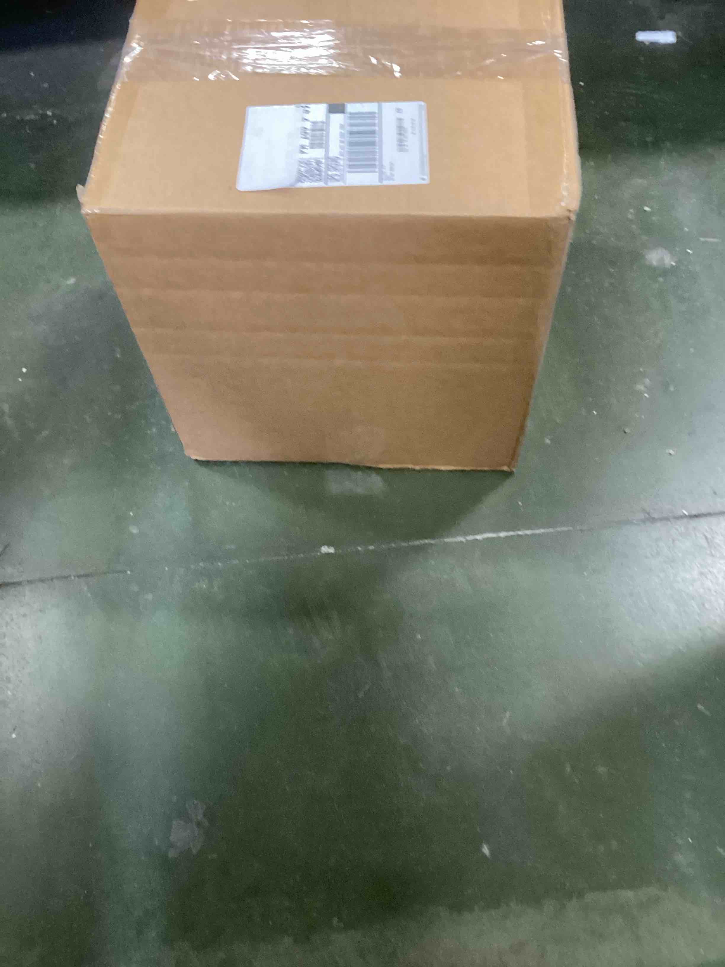 https://s3.amazonaws.com/lotting-images-prod/bidfta/PPE2079591_1739903205906.jpeg