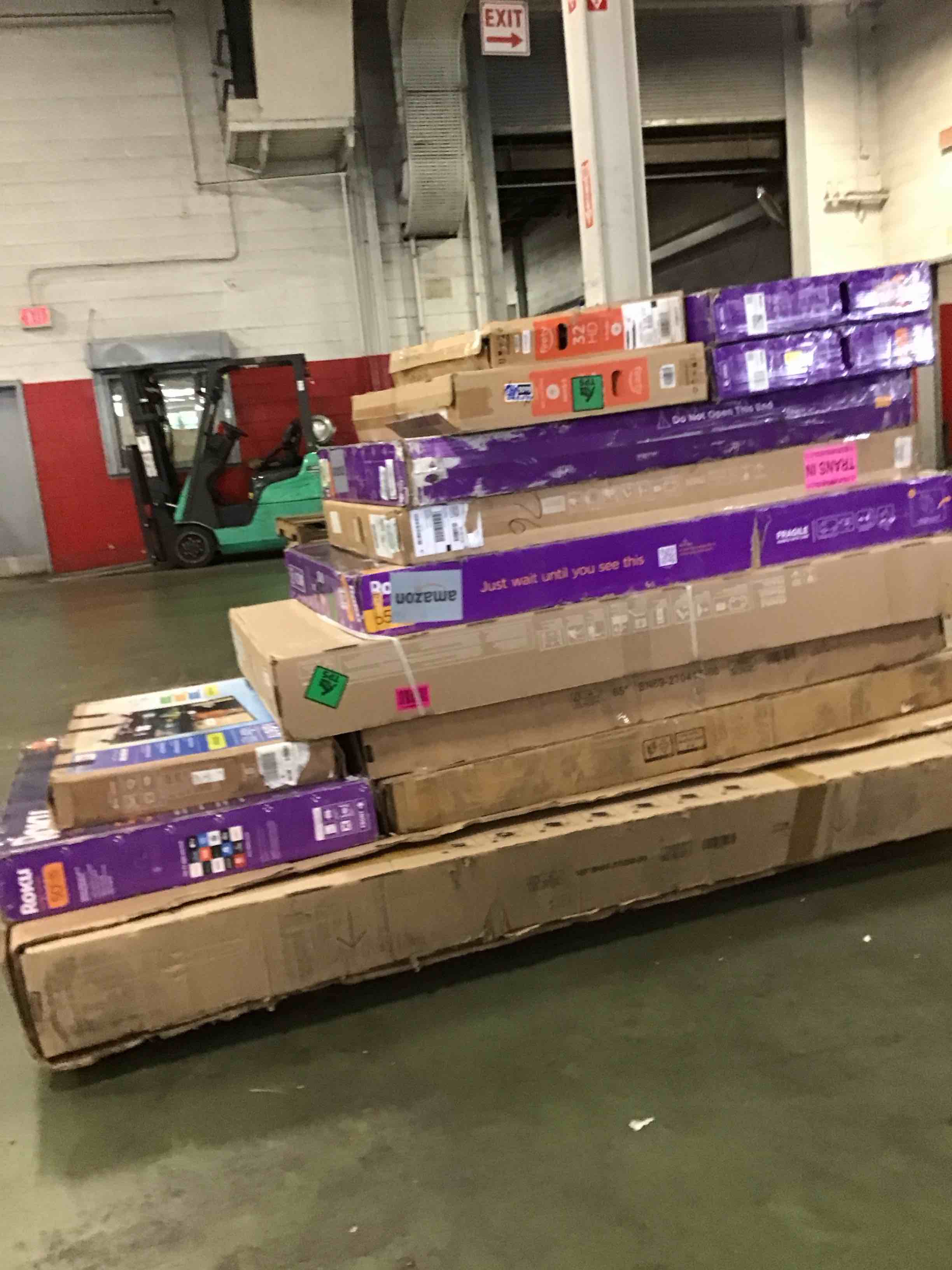 assortment of defective electronics for parts 