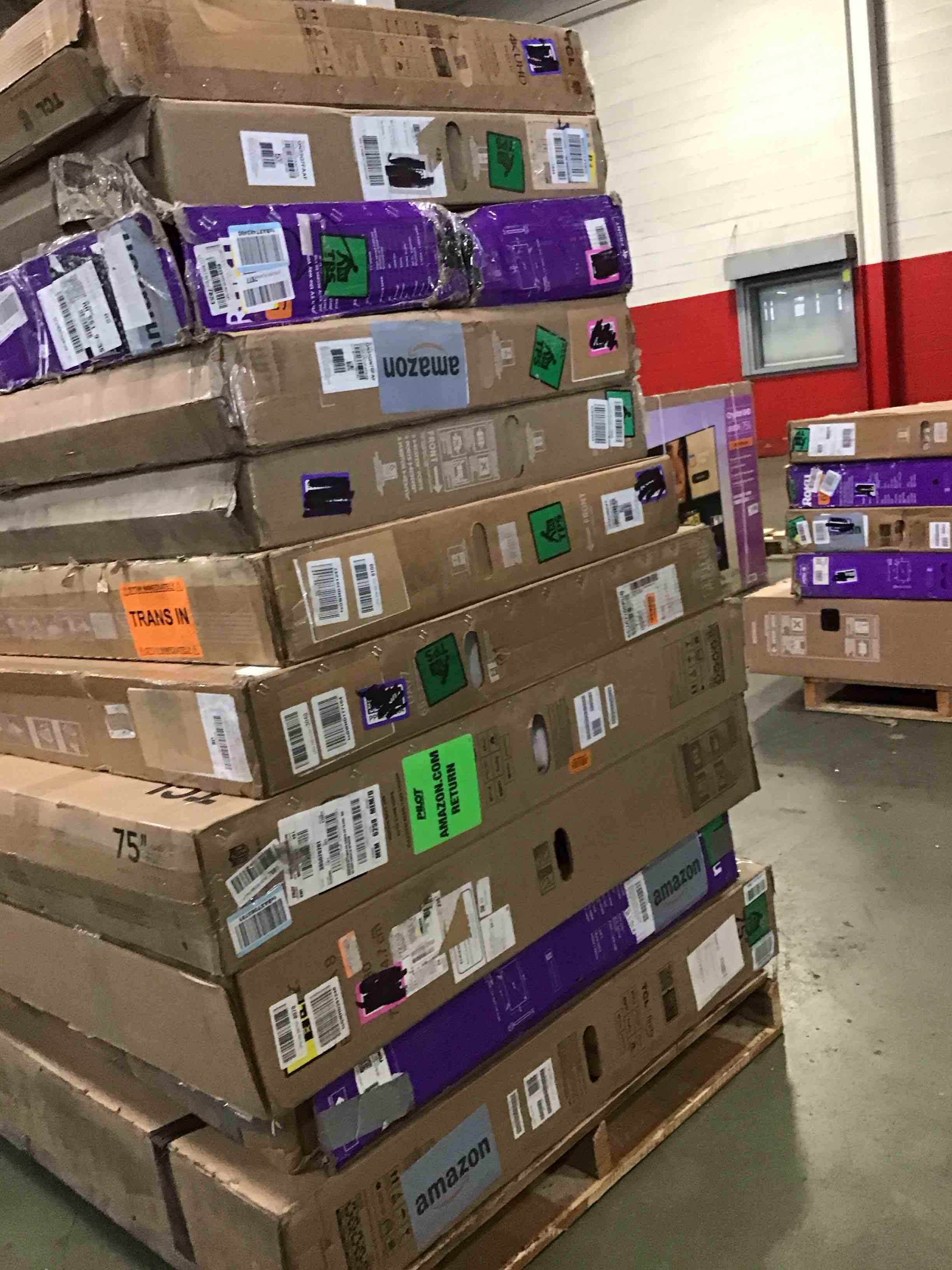 https://s3.amazonaws.com/lotting-images-prod/bidfta/PPE2082726_1756921038292.jpeg