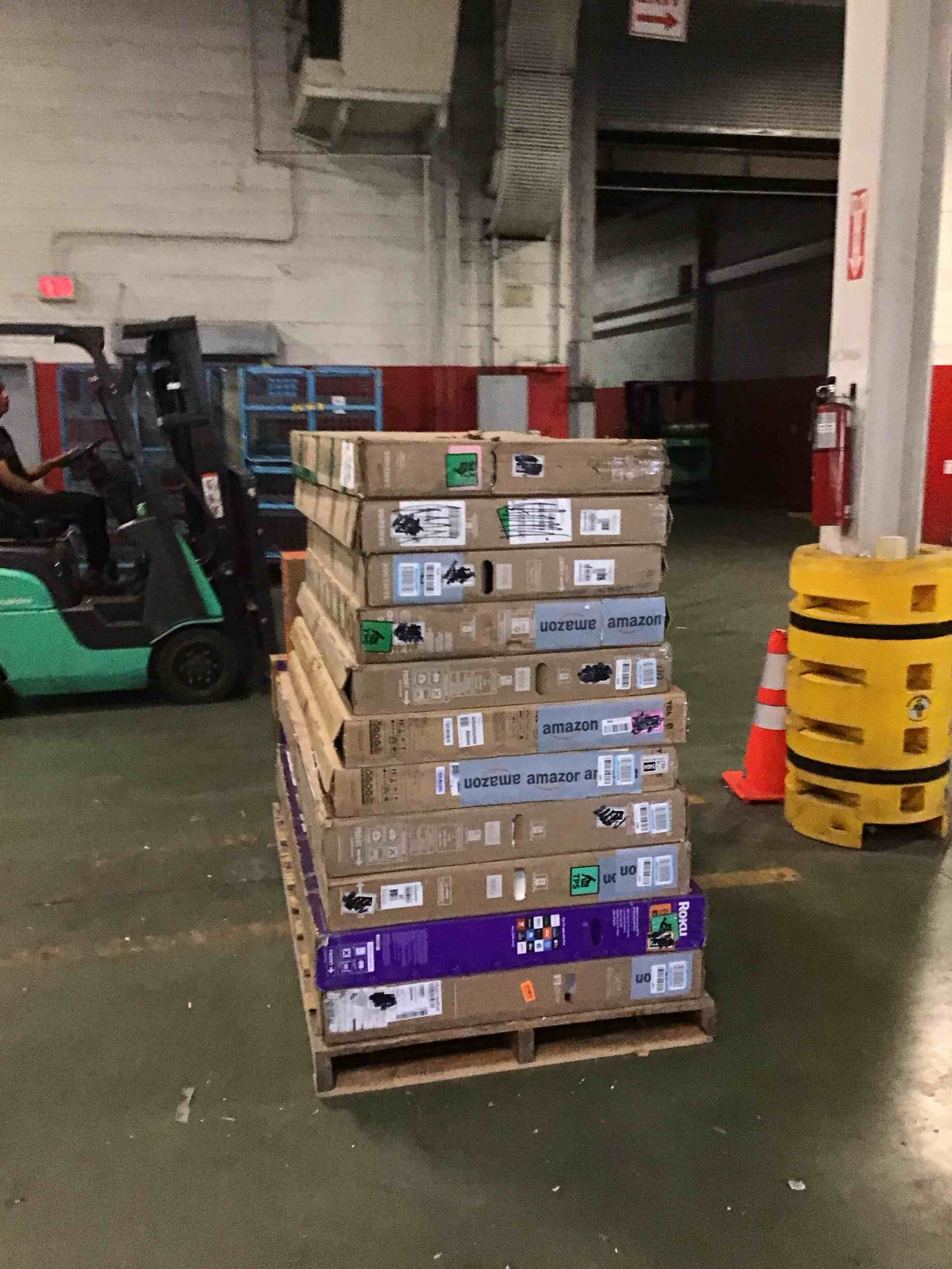 assortment of defective electronics for parts 