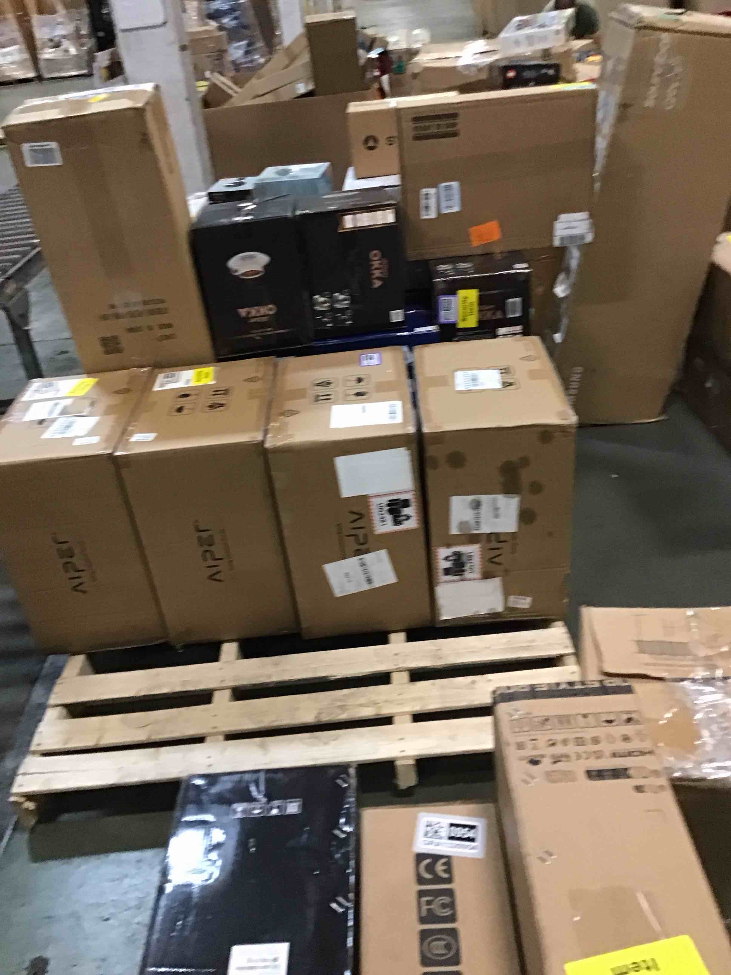 (2024 New) AIPER Scuba S1 Cordless Robotic Pool Cleaner, Pool Vacuum for Inground Pools, Wall and Waterline Cleaning, WavePath 2.0 Smart Navigation, 150 min Battery Life, for Pools up to 1,600 Sq.ft