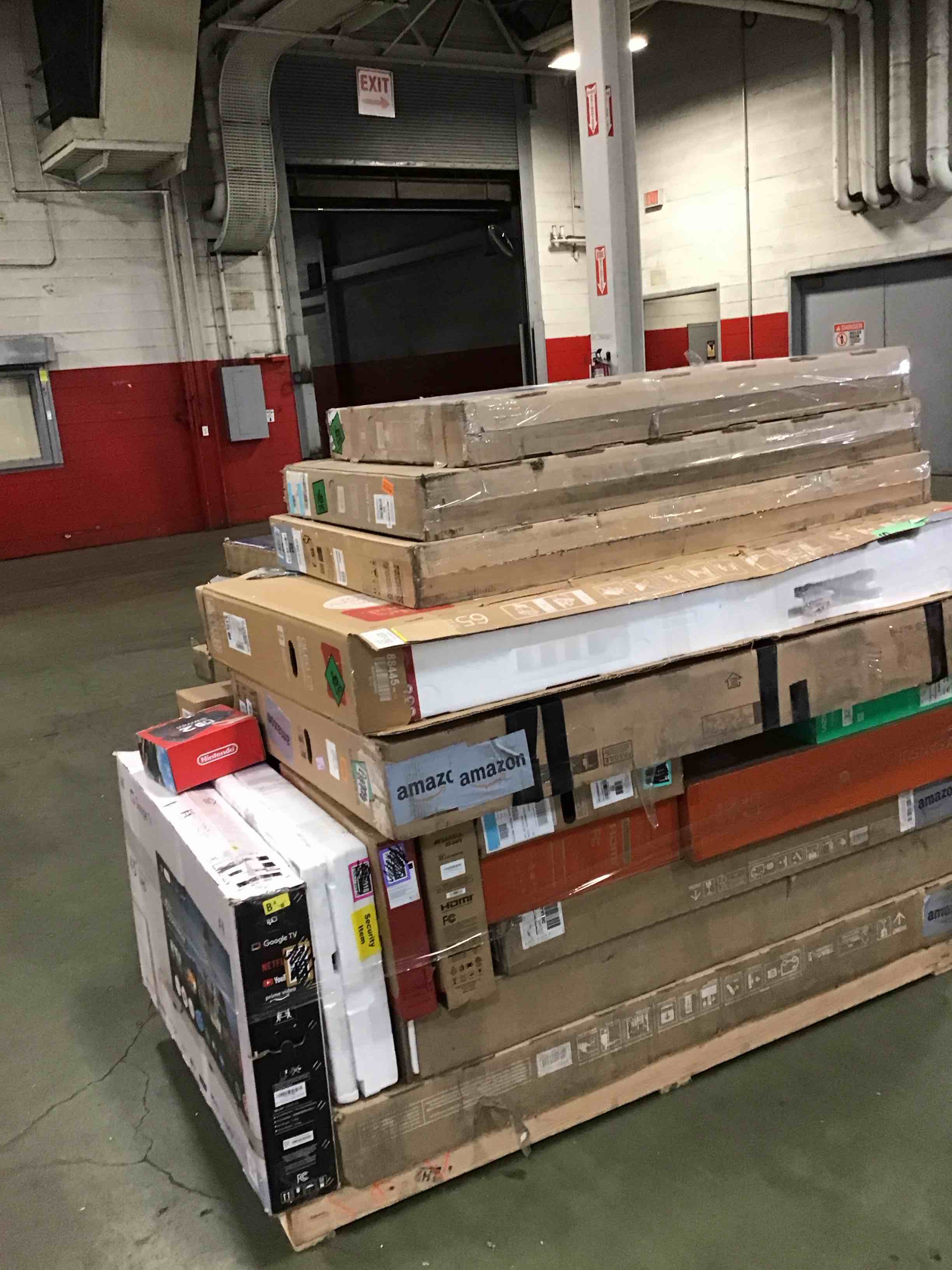 assortment of defective electronics for parts 