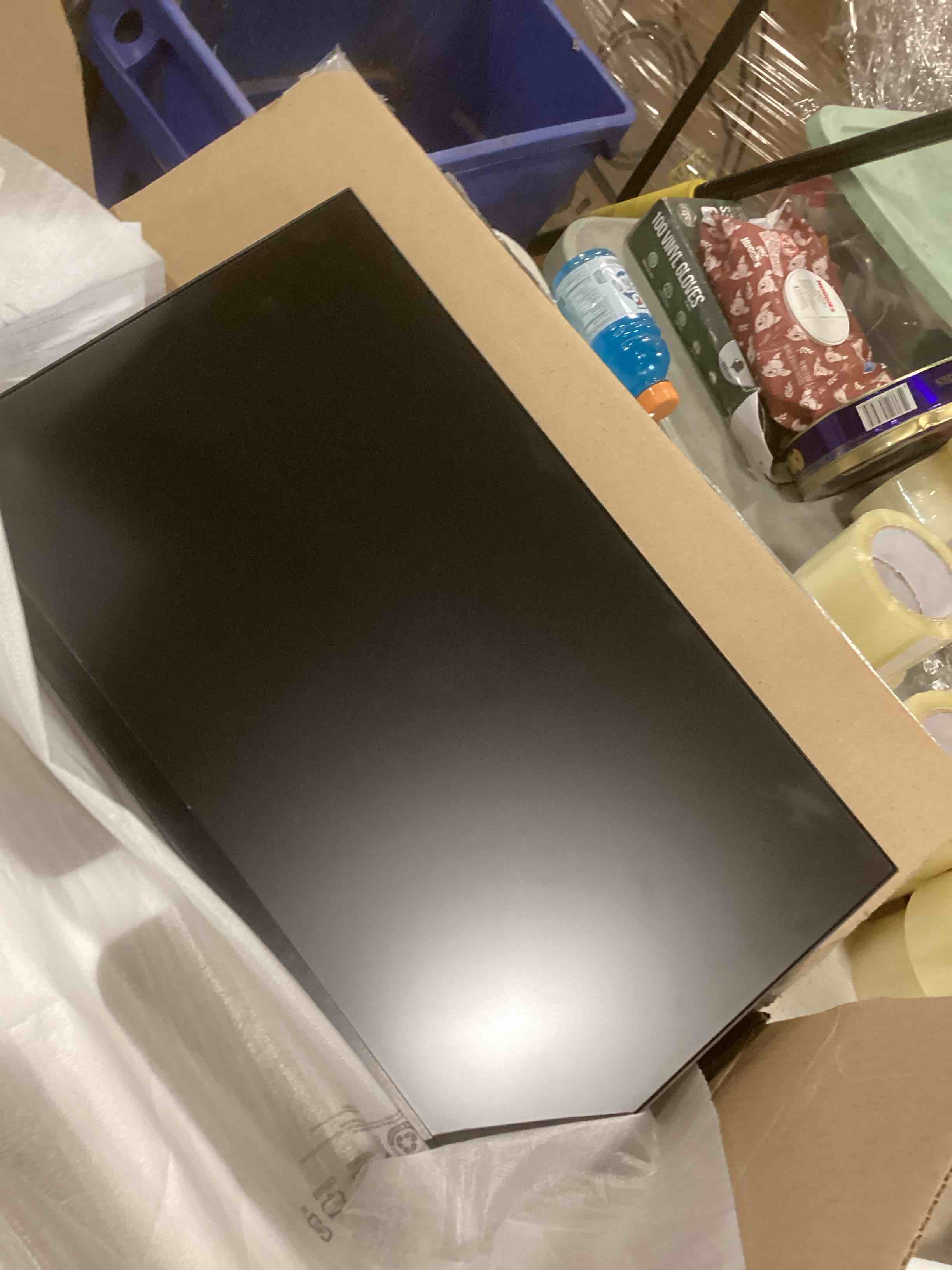 https://s3.amazonaws.com/lotting-images-prod/bidfta/PPE2083201_1739388892903.jpeg