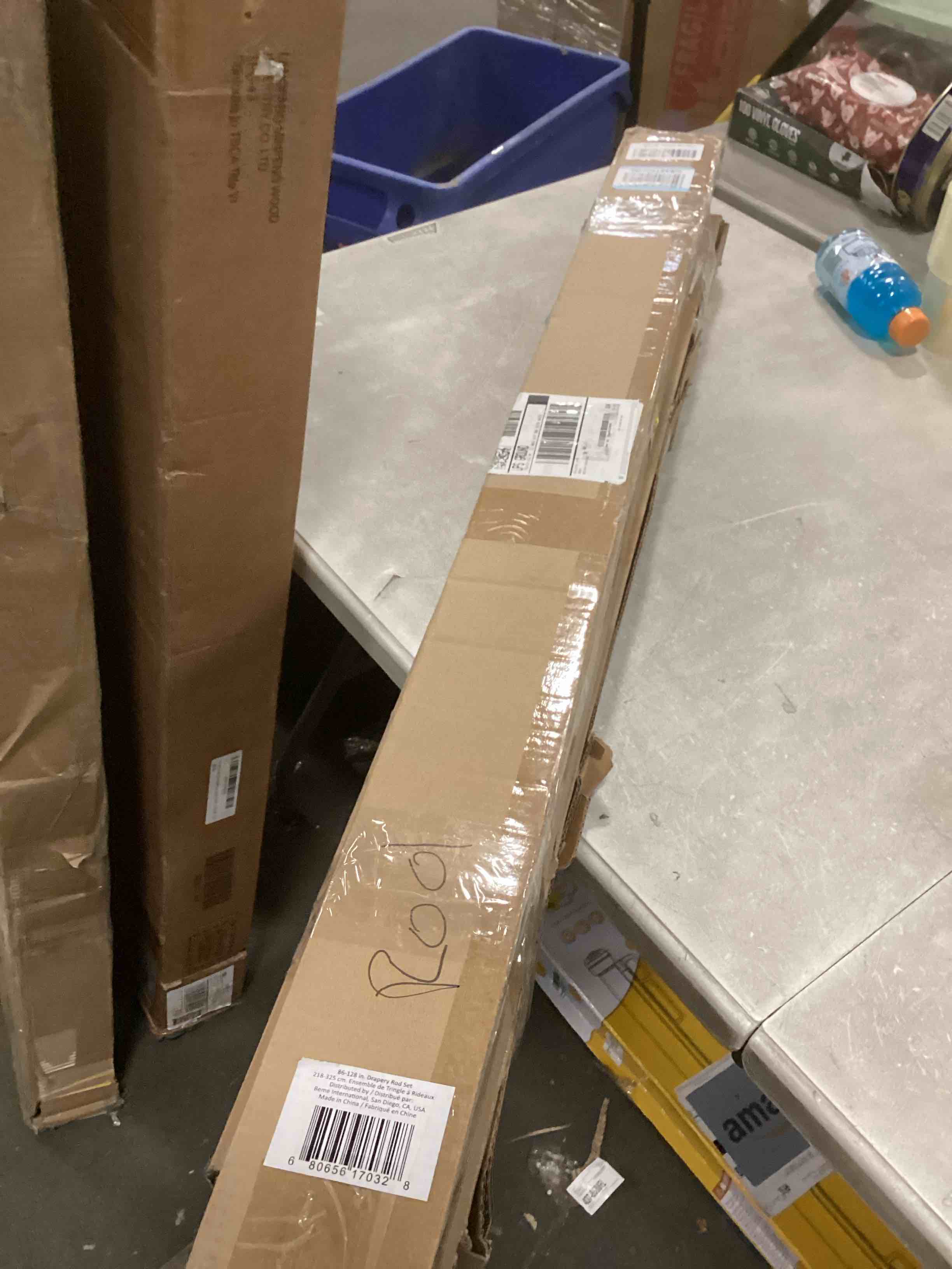 https://s3.amazonaws.com/lotting-images-prod/bidfta/PPE2083213_1739389977625.jpeg
