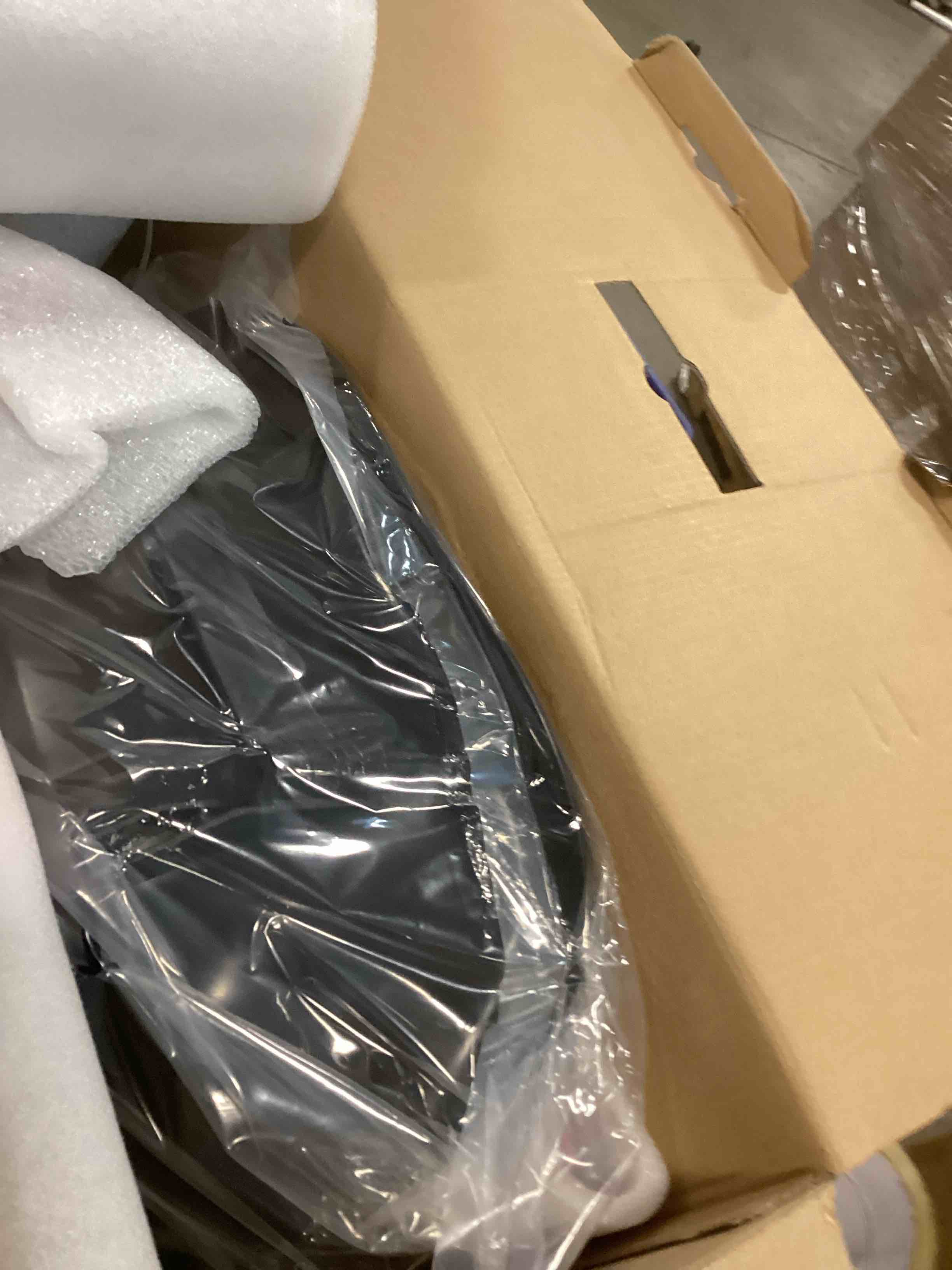 https://s3.amazonaws.com/lotting-images-prod/bidfta/PPE2083288_1739395128010.jpeg