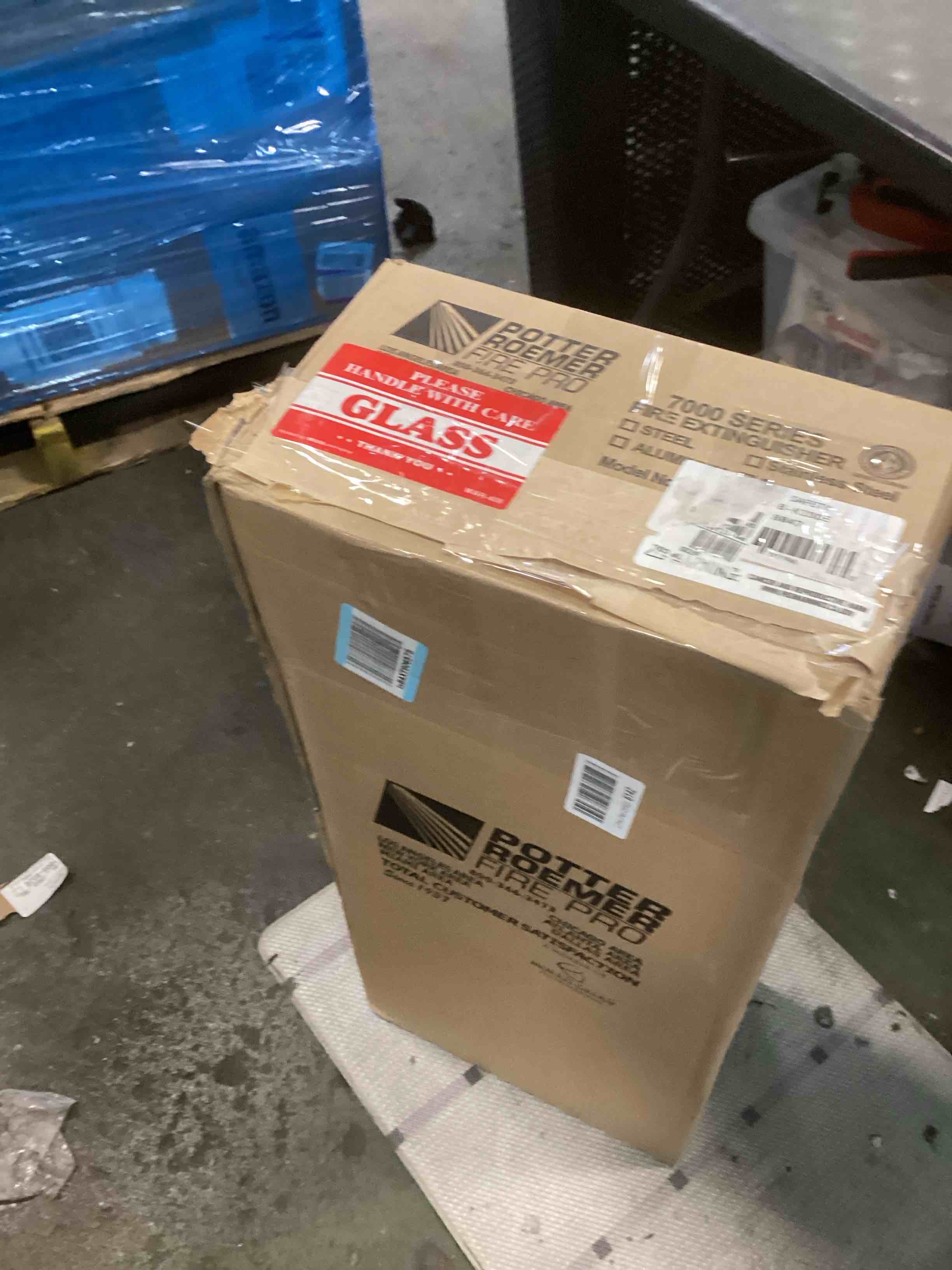 https://s3.amazonaws.com/lotting-images-prod/bidfta/PPE2083604_1739553948488.jpeg