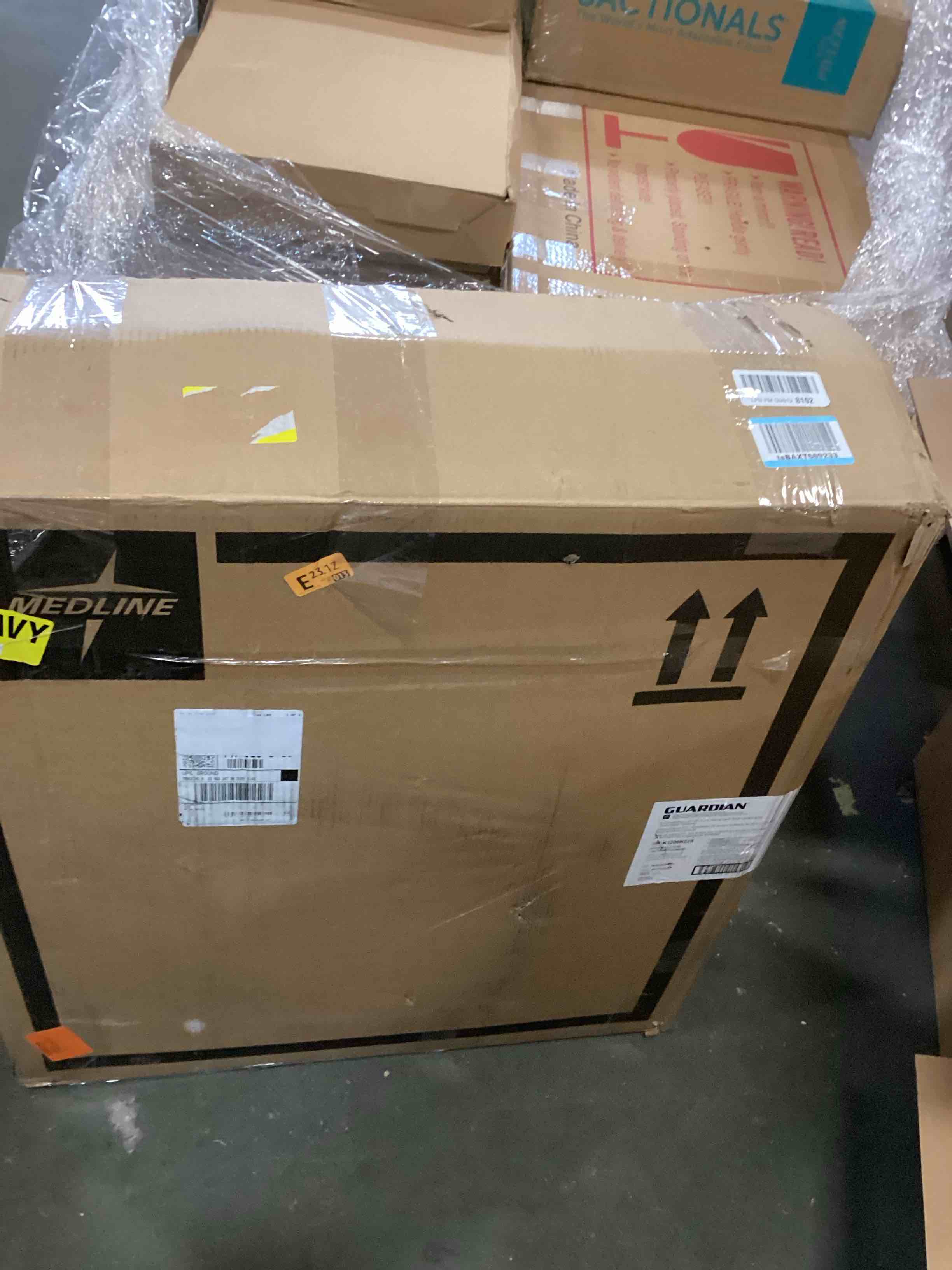 https://s3.amazonaws.com/lotting-images-prod/bidfta/PPE2084033_1739826176670.jpeg