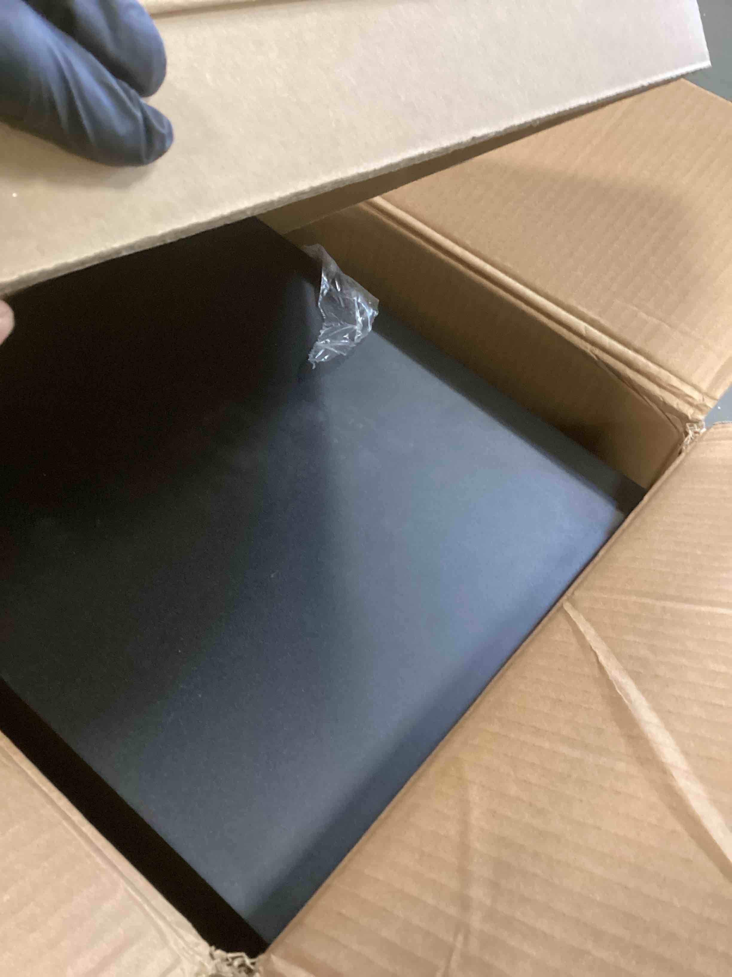 https://s3.amazonaws.com/lotting-images-prod/bidfta/PPE2084172_1739902454687.jpeg