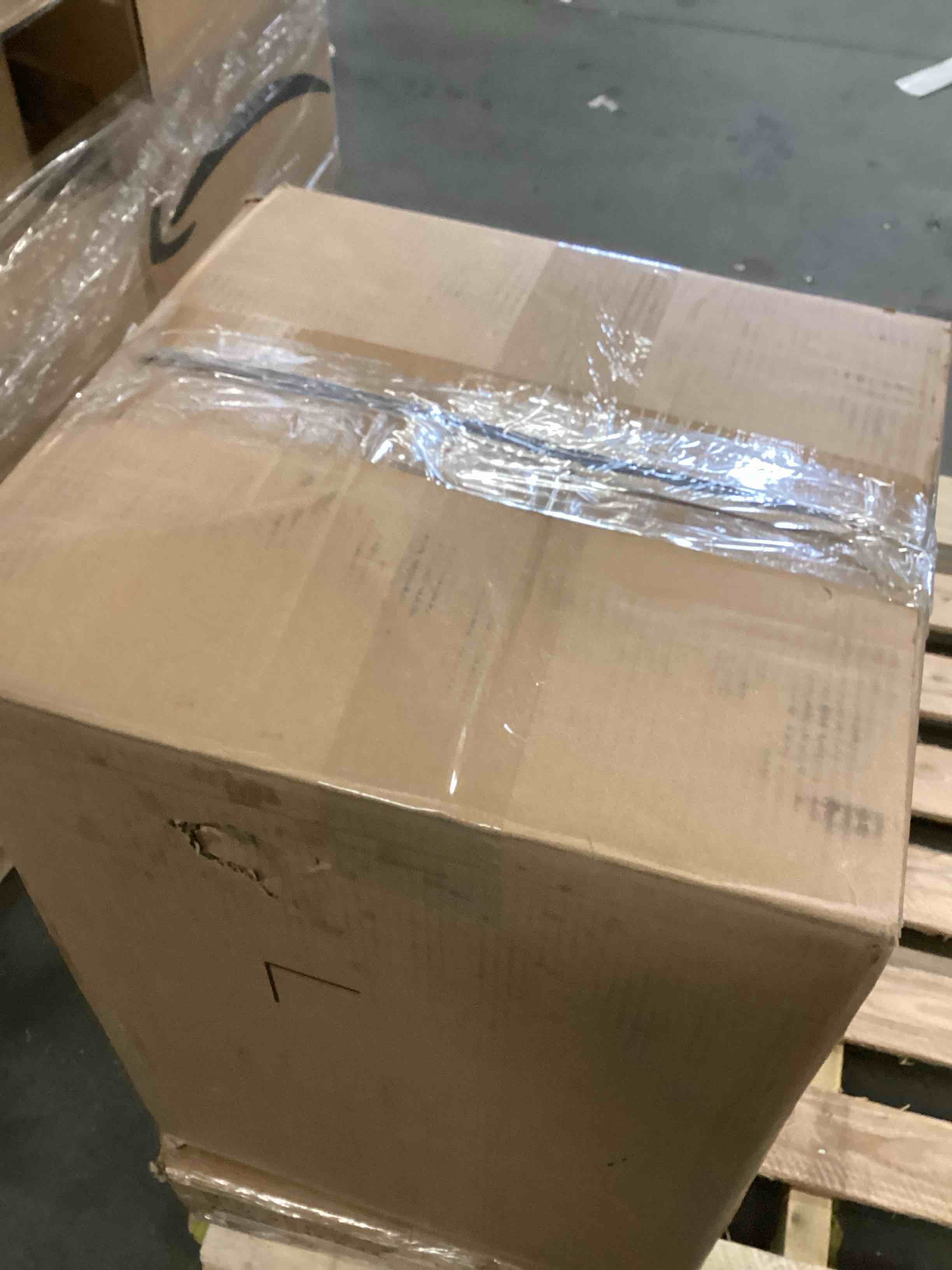 https://s3.amazonaws.com/lotting-images-prod/bidfta/PPE2084172_1739902495686.jpeg