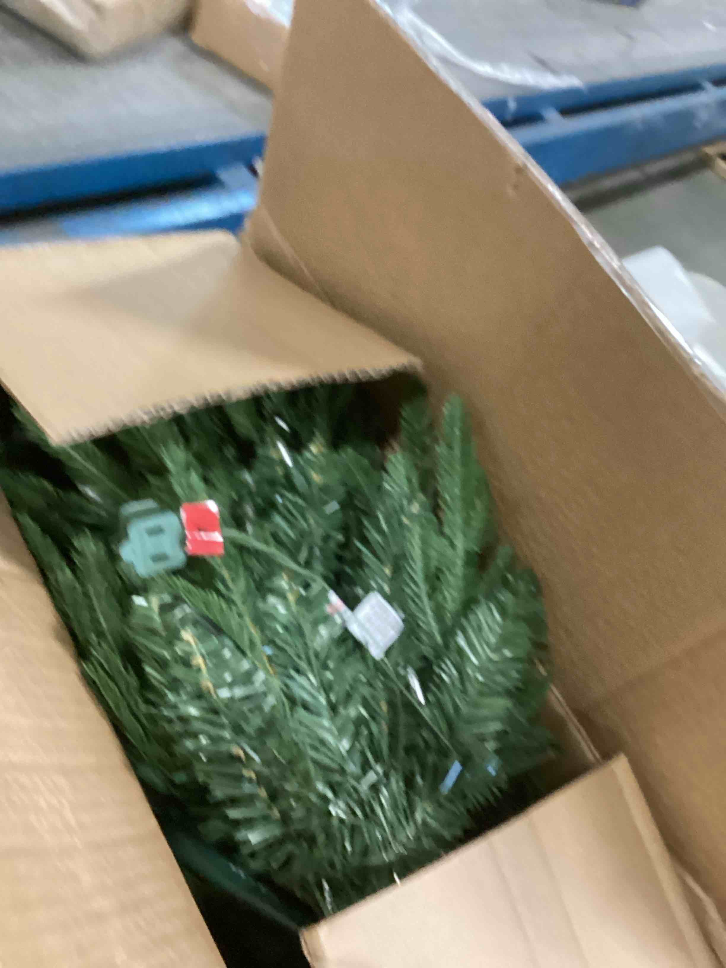 https://s3.amazonaws.com/lotting-images-prod/bidfta/PPE2084341_1739978755762.jpeg