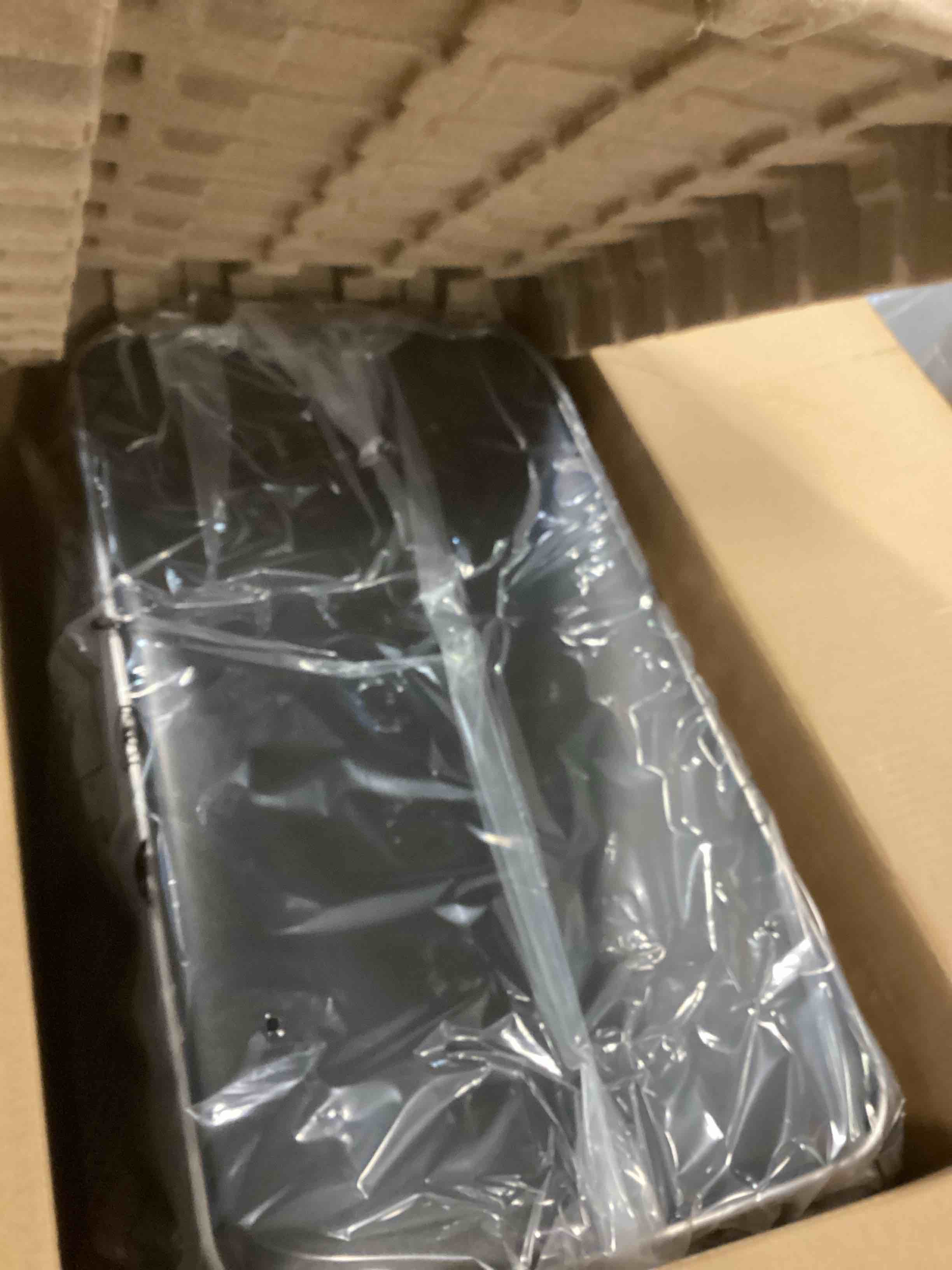 https://s3.amazonaws.com/lotting-images-prod/bidfta/PPE2084619_1740069728714.jpeg