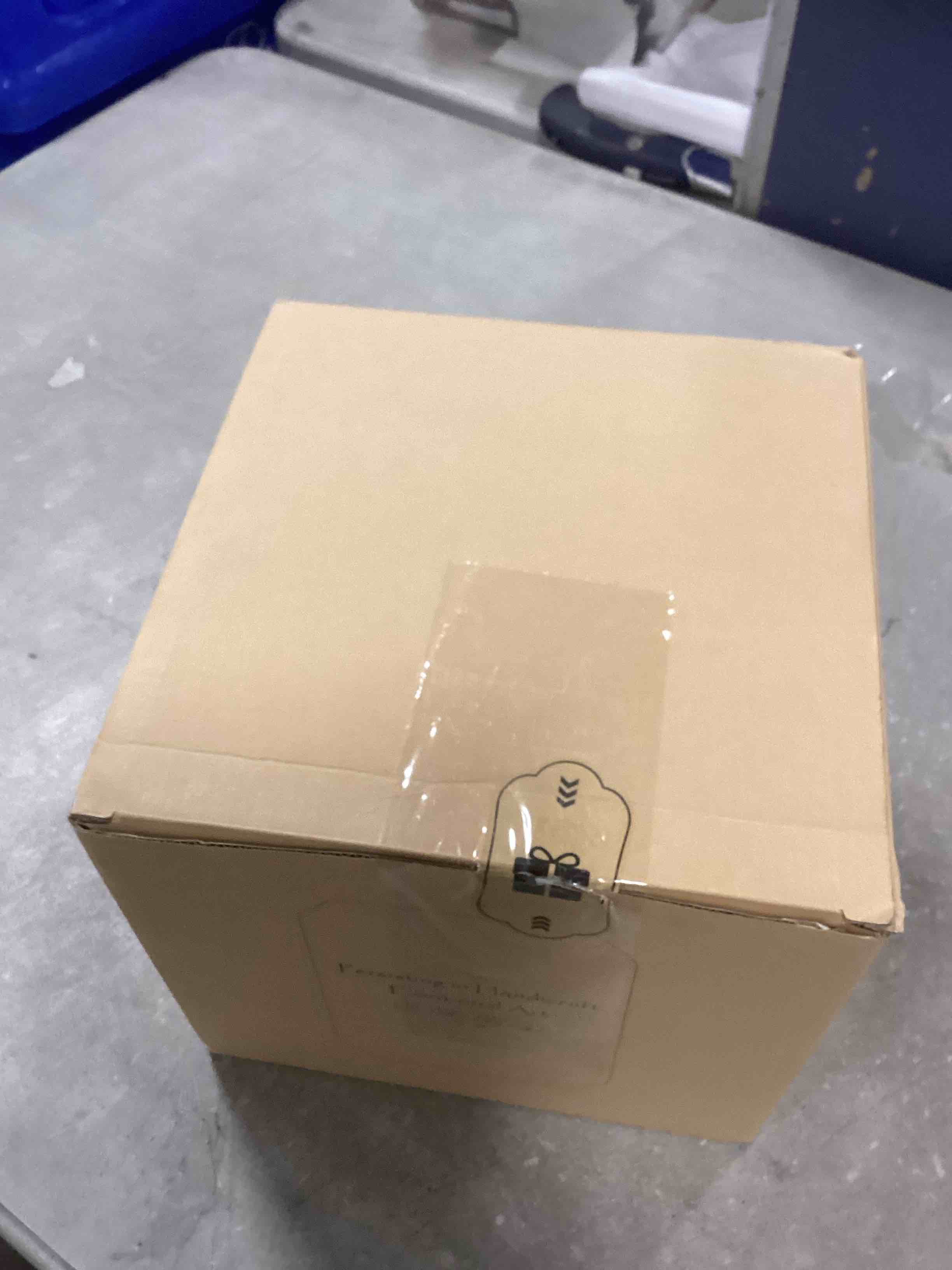 https://s3.amazonaws.com/lotting-images-prod/bidfta/PPE2085147_1740416798799.jpeg