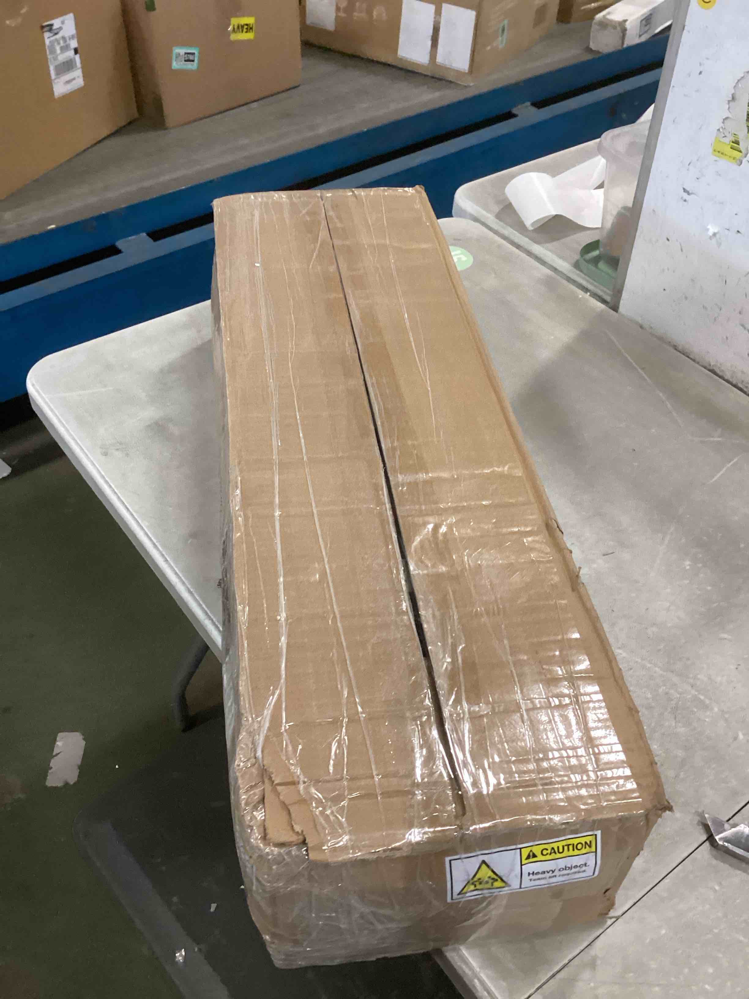 https://s3.amazonaws.com/lotting-images-prod/bidfta/PPE2085301_1740491889074.jpeg