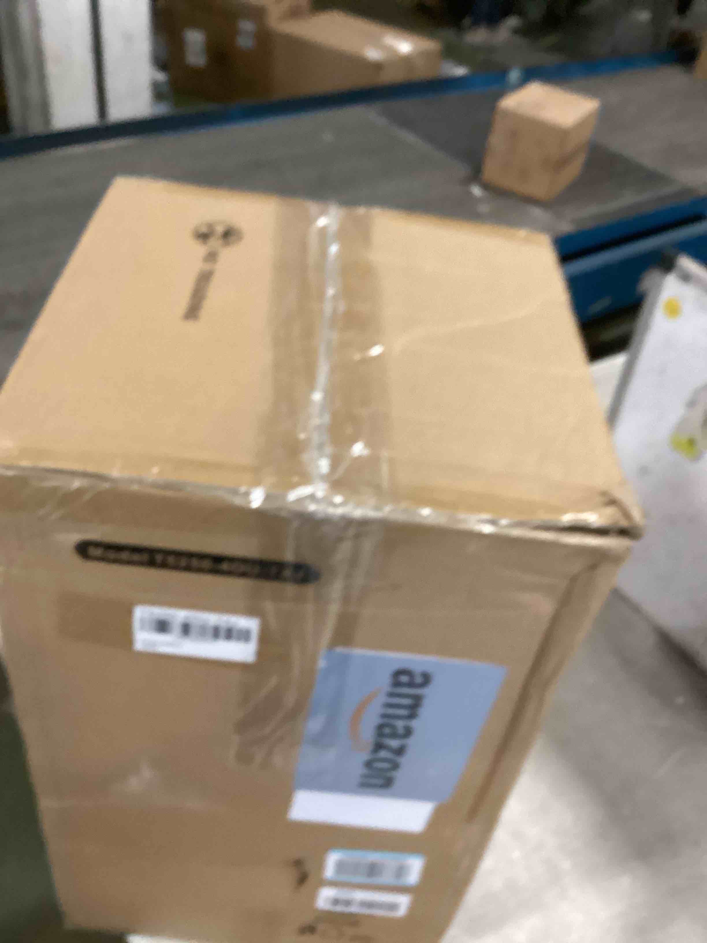 https://s3.amazonaws.com/lotting-images-prod/bidfta/PPE2085341_1740497109672.jpeg