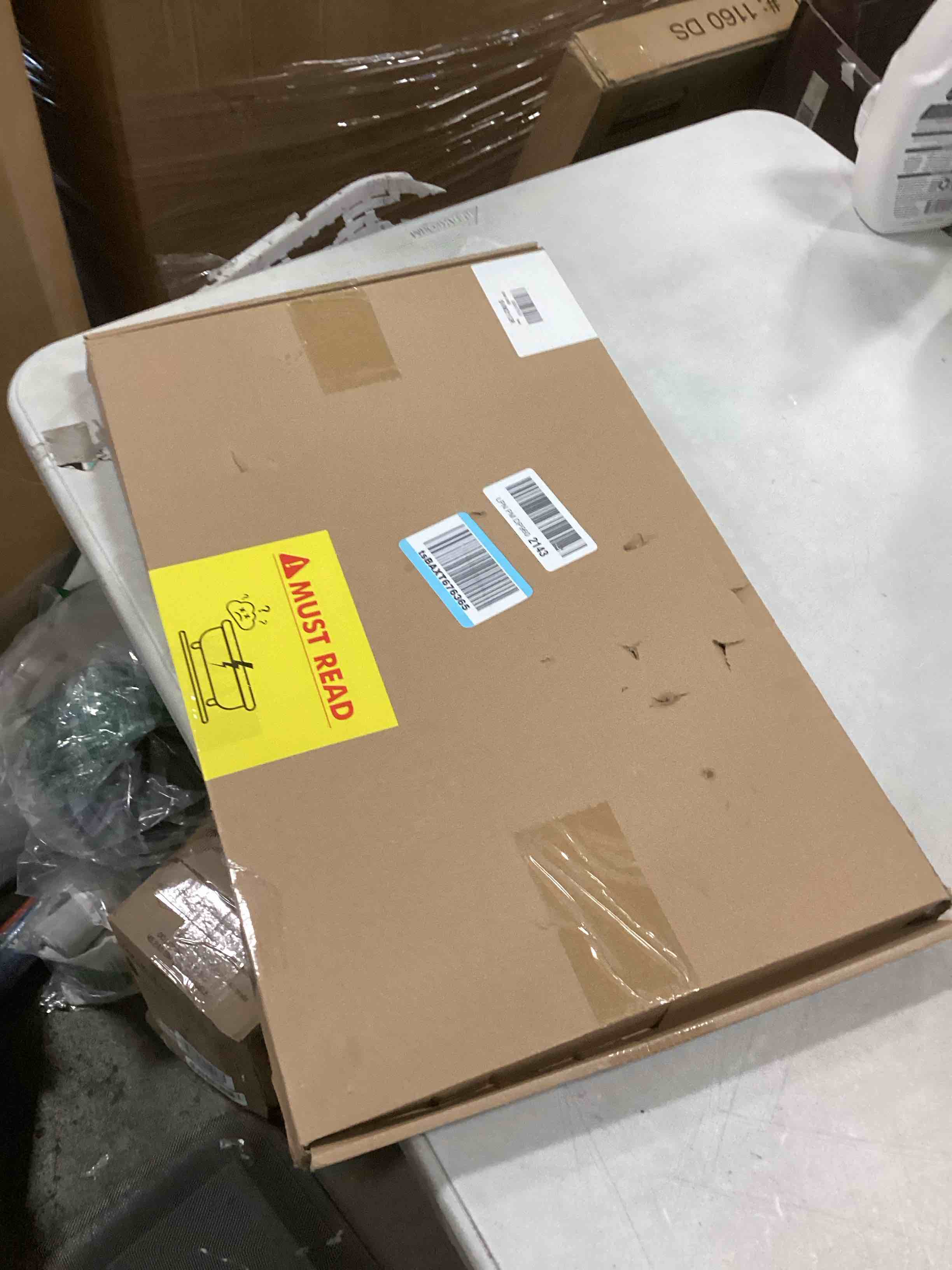 https://s3.amazonaws.com/lotting-images-prod/bidfta/PPE2085656_1740589999526.jpeg