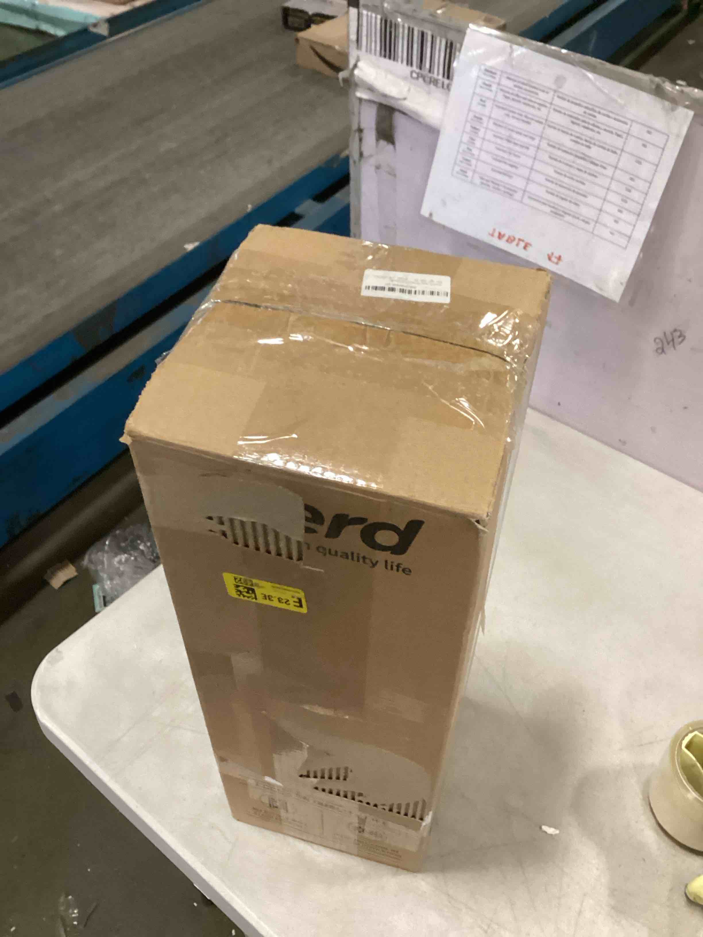 https://s3.amazonaws.com/lotting-images-prod/bidfta/PPE2085931_1740676165945.jpeg