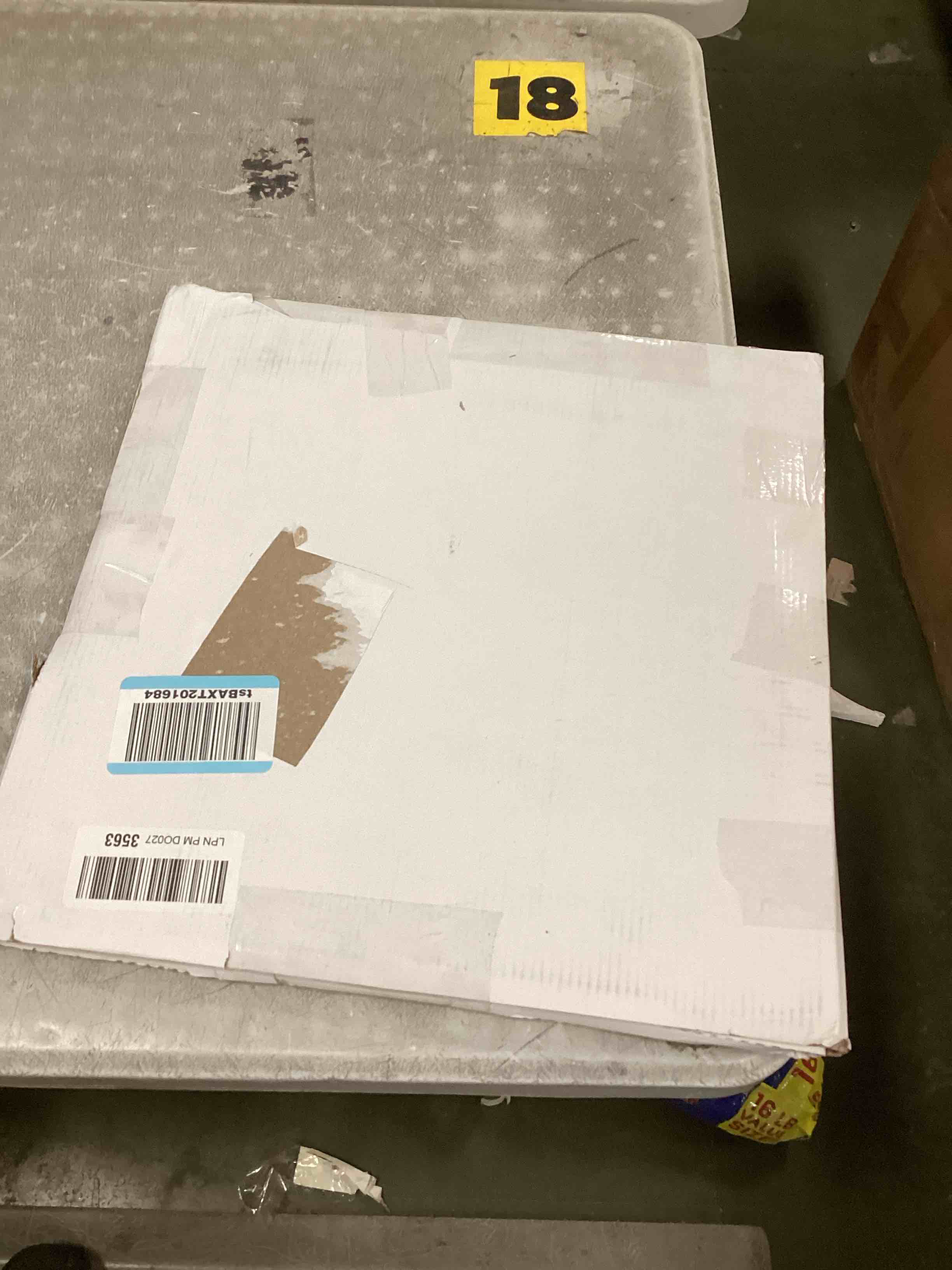 https://s3.amazonaws.com/lotting-images-prod/bidfta/PPE2086618_1739800211000.jpeg