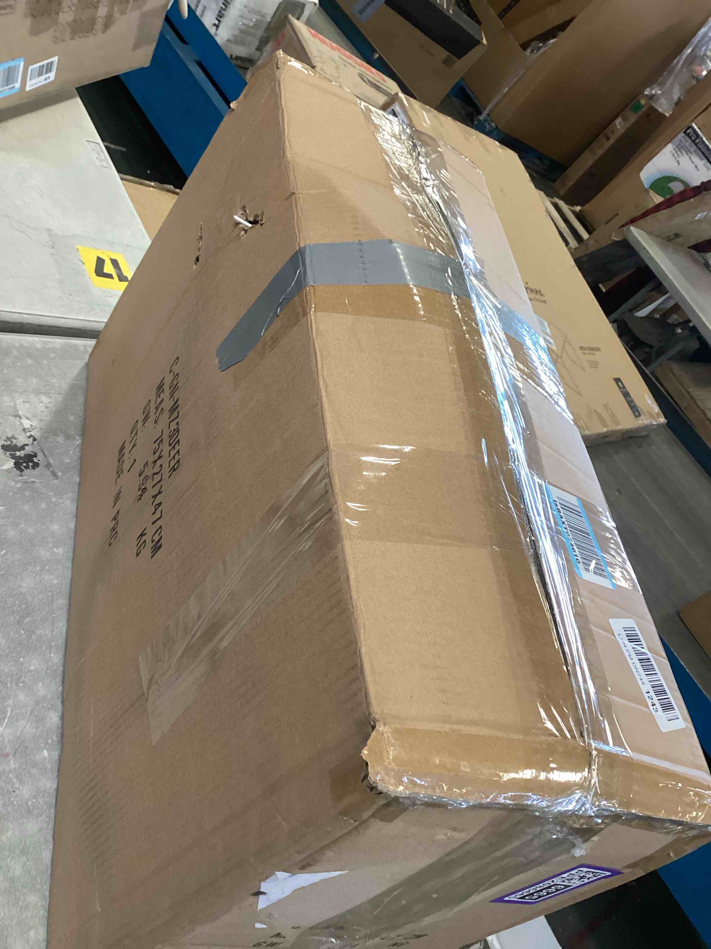 https://s3.amazonaws.com/lotting-images-prod/bidfta/PPE2086665_1739806685942.jpeg