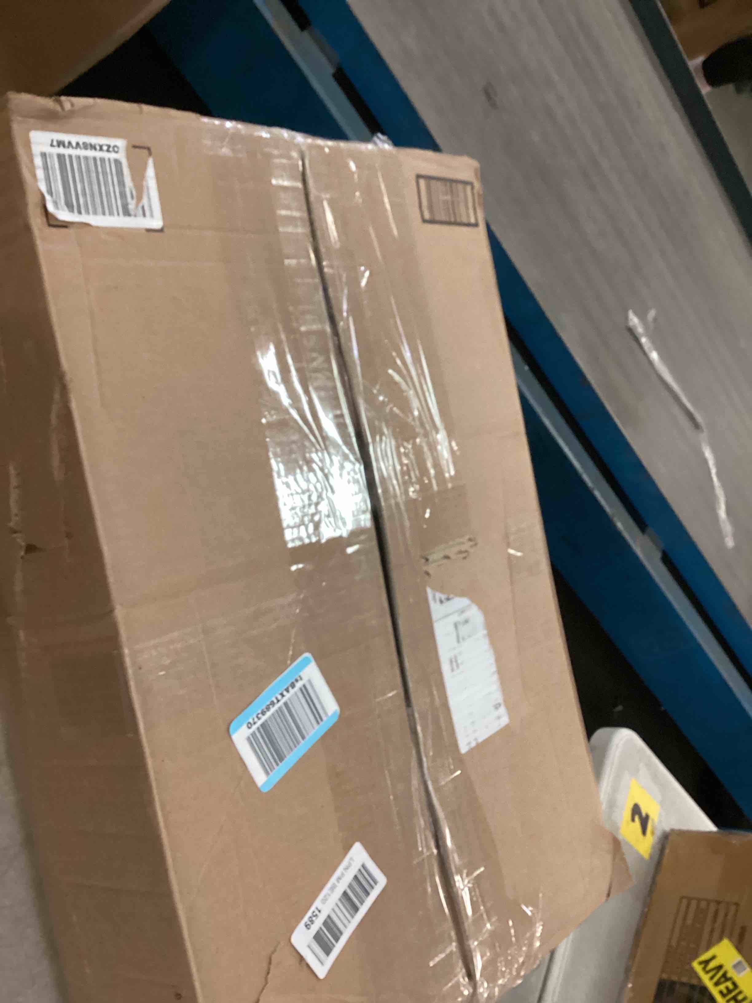 https://s3.amazonaws.com/lotting-images-prod/bidfta/PPE2087114_1739975486291.jpeg