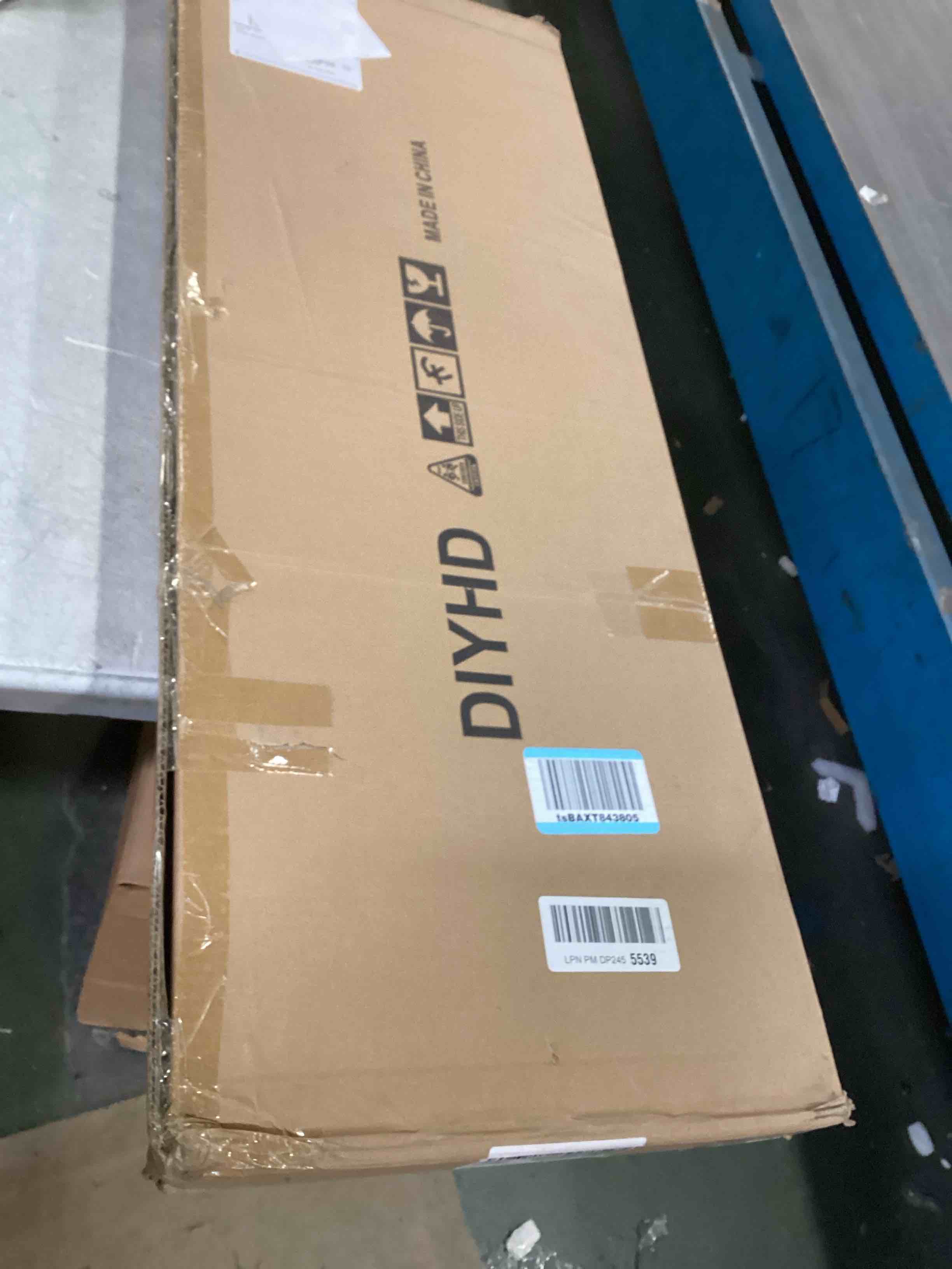 https://s3.amazonaws.com/lotting-images-prod/bidfta/PPE2087515_1740077632979.jpeg