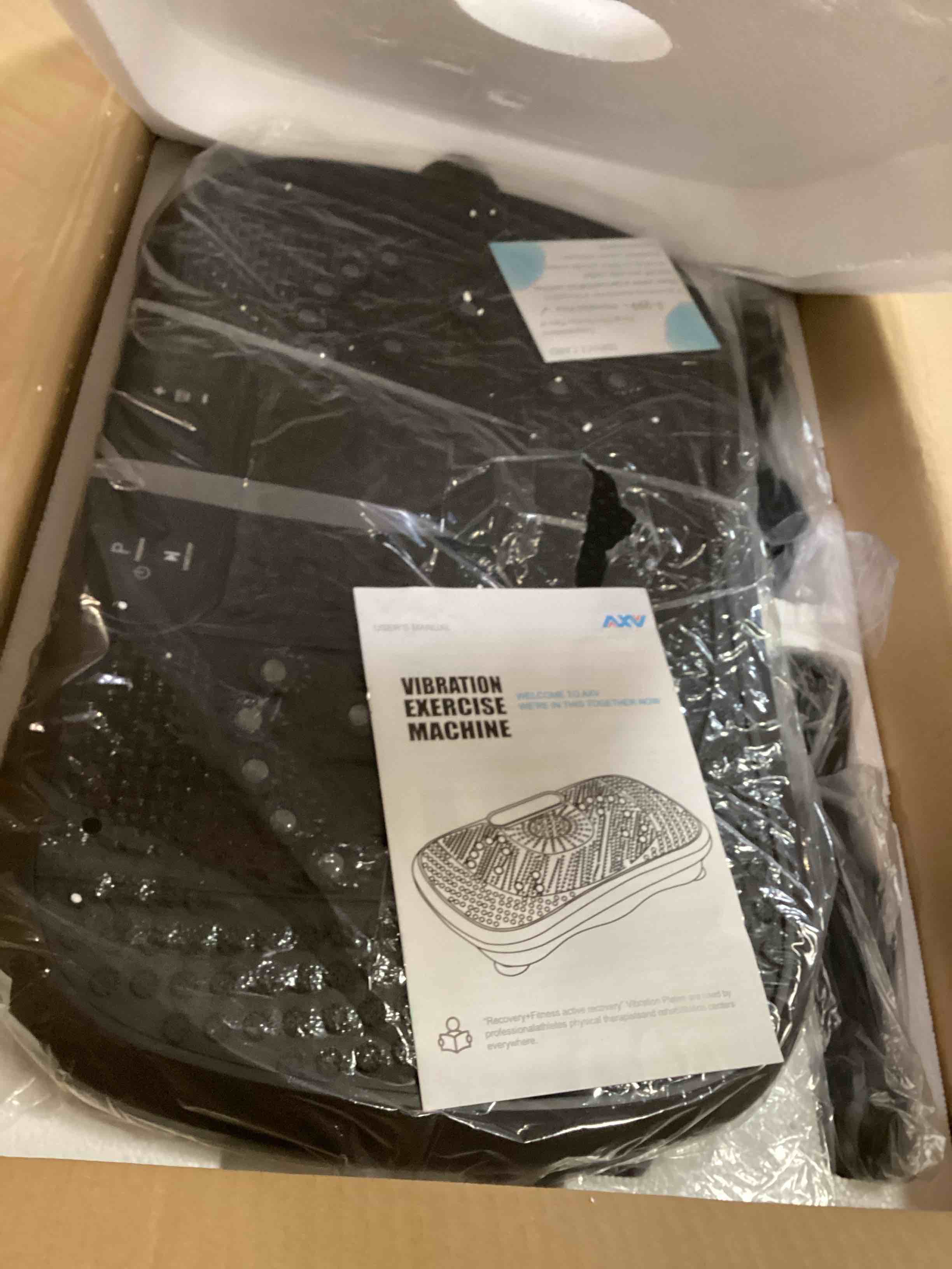 https://s3.amazonaws.com/lotting-images-prod/bidfta/PPE2087531_1740080368560.jpeg