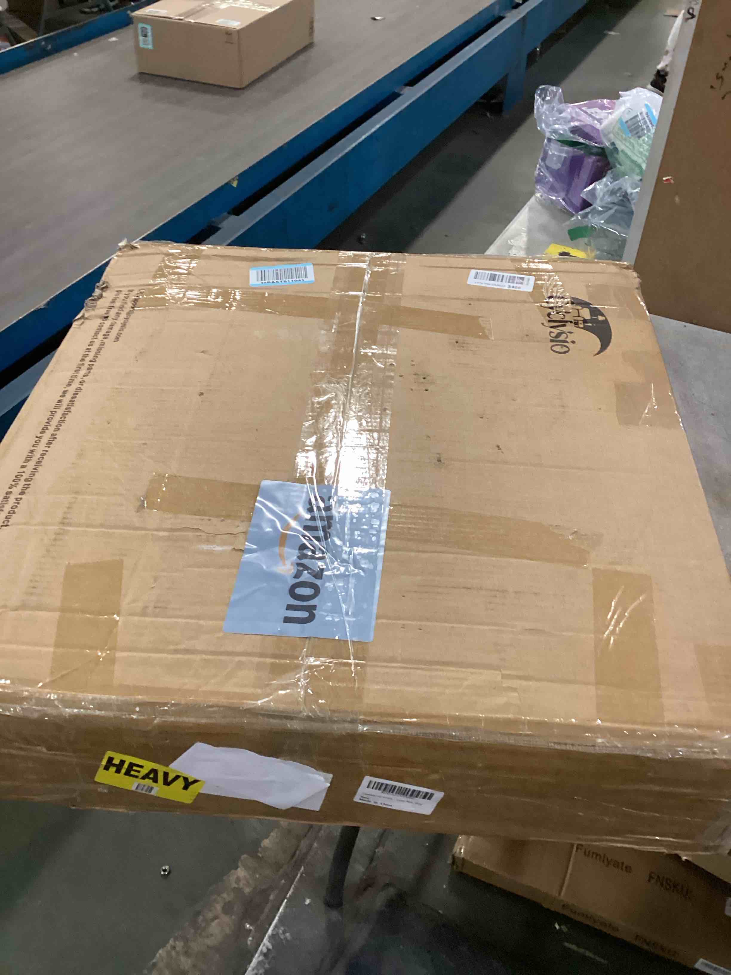 https://s3.amazonaws.com/lotting-images-prod/bidfta/PPE2087636_1740151568509.jpeg