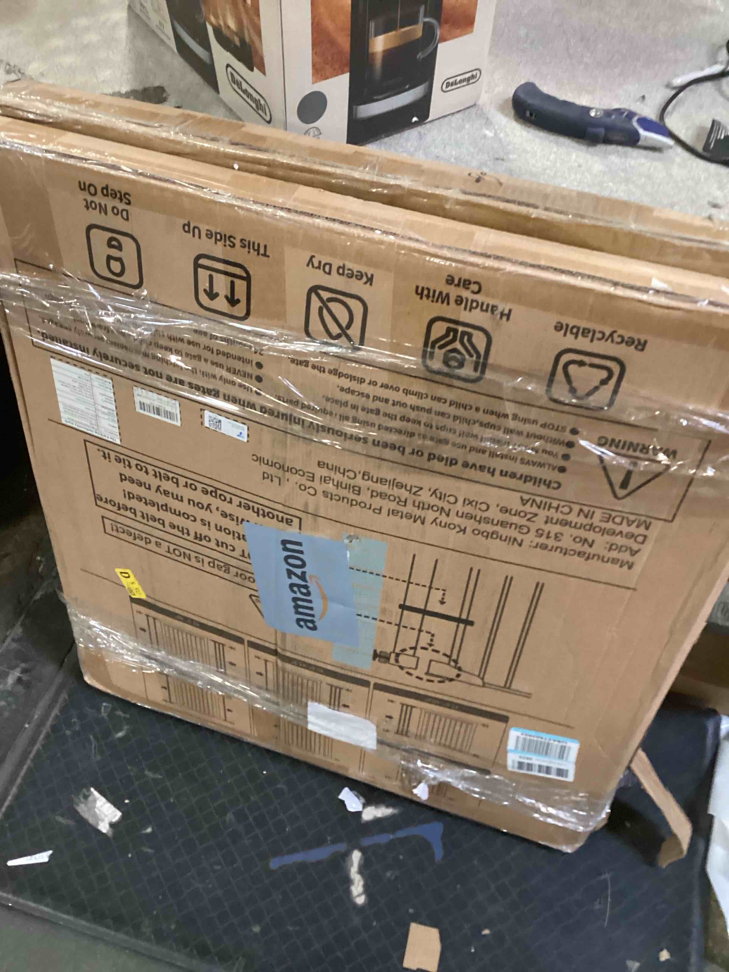 https://s3.amazonaws.com/lotting-images-prod/bidfta/PPE2087768_1740166595103.jpeg