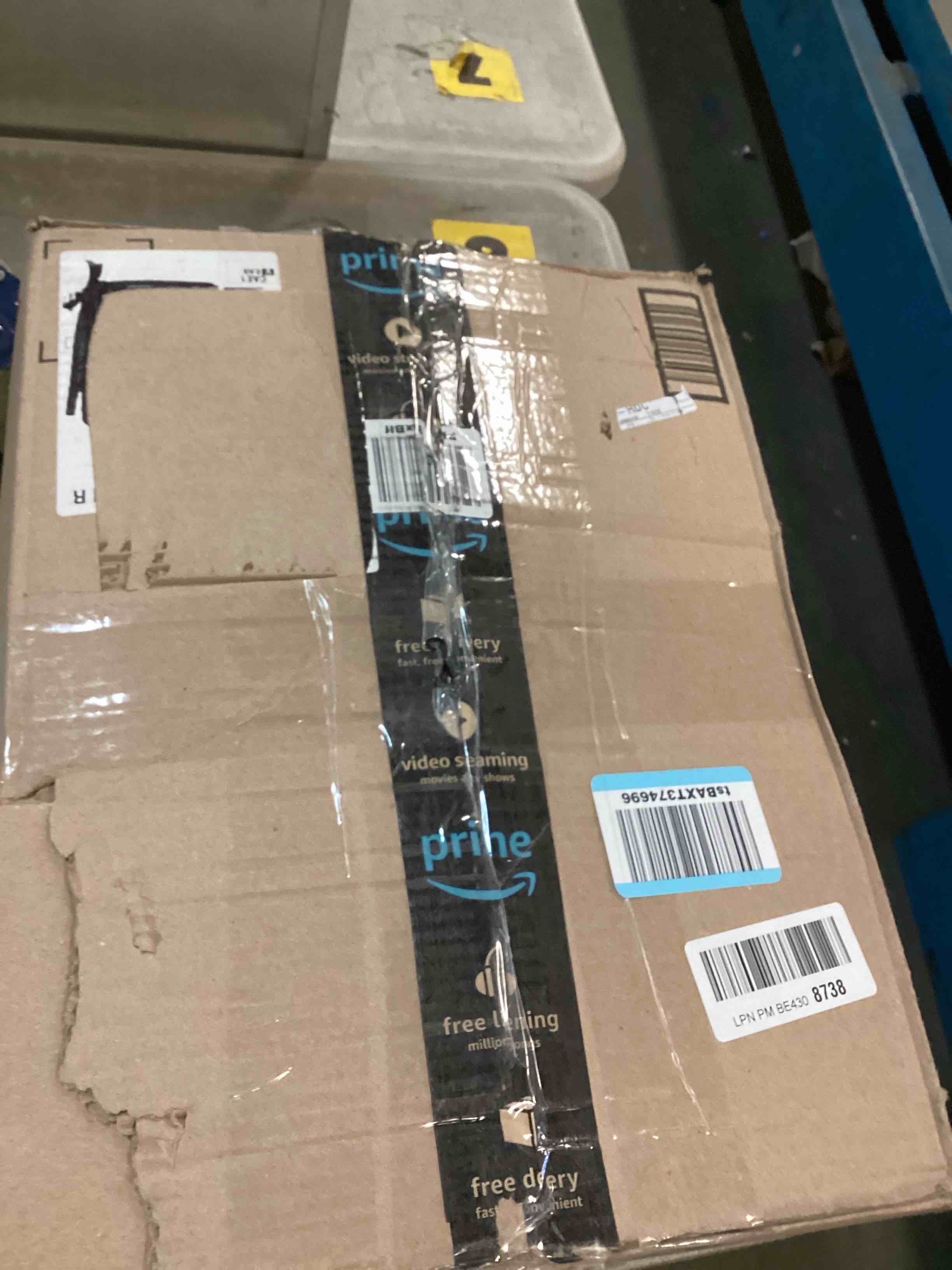 https://s3.amazonaws.com/lotting-images-prod/bidfta/PPE2088259_1740511146278.jpeg