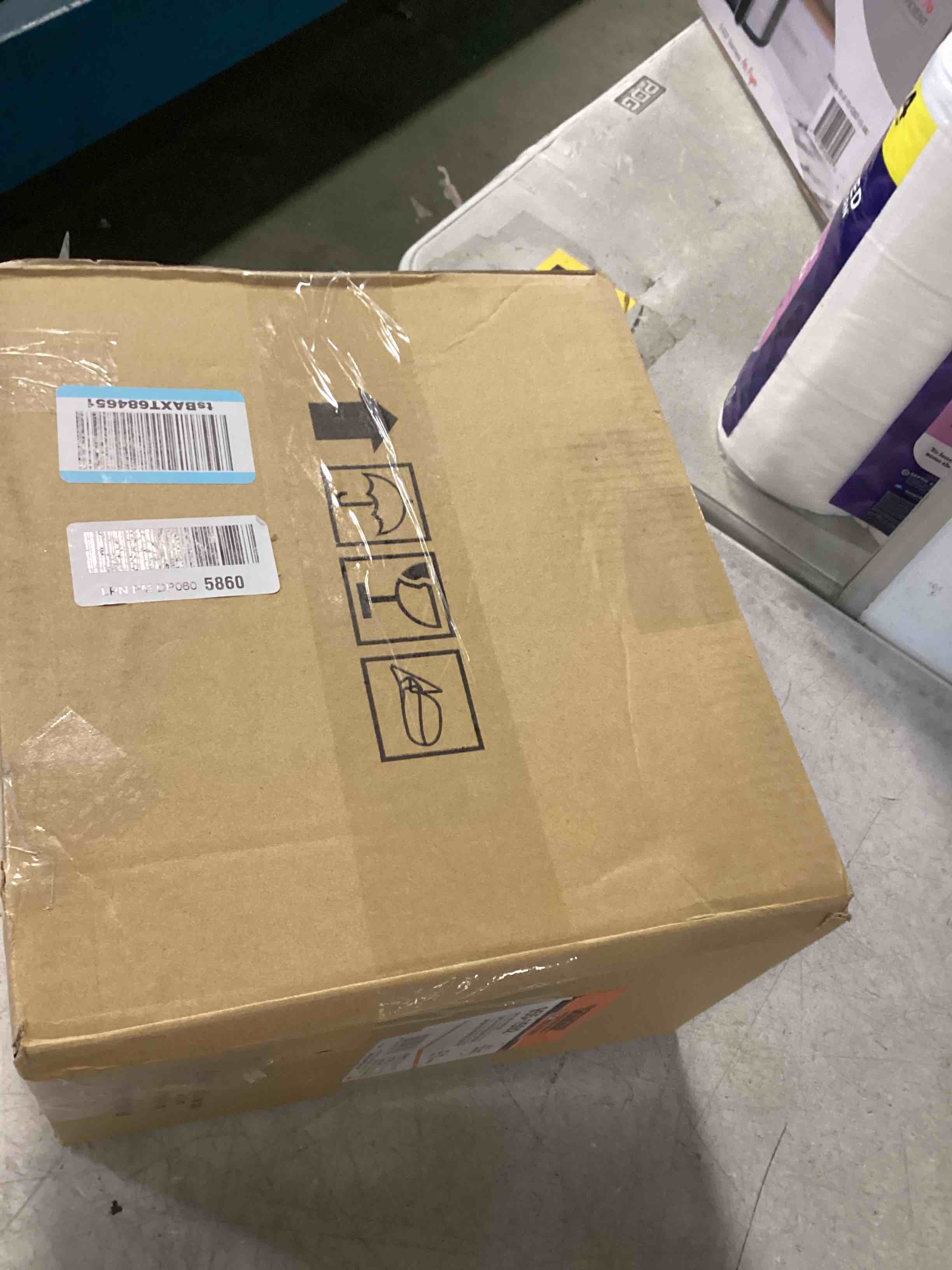 https://s3.amazonaws.com/lotting-images-prod/bidfta/PPE2088842_1740767227760.jpeg