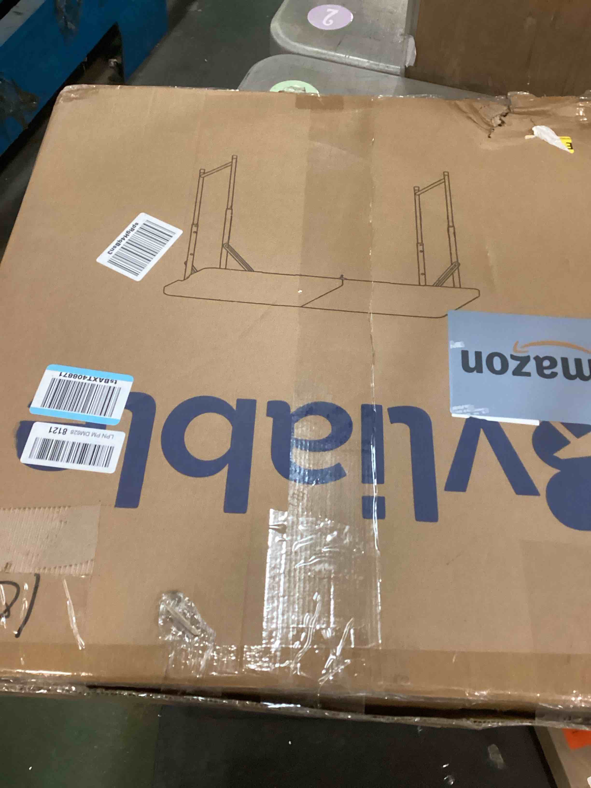 https://s3.amazonaws.com/lotting-images-prod/bidfta/PPE2089732_1740145230761.jpeg