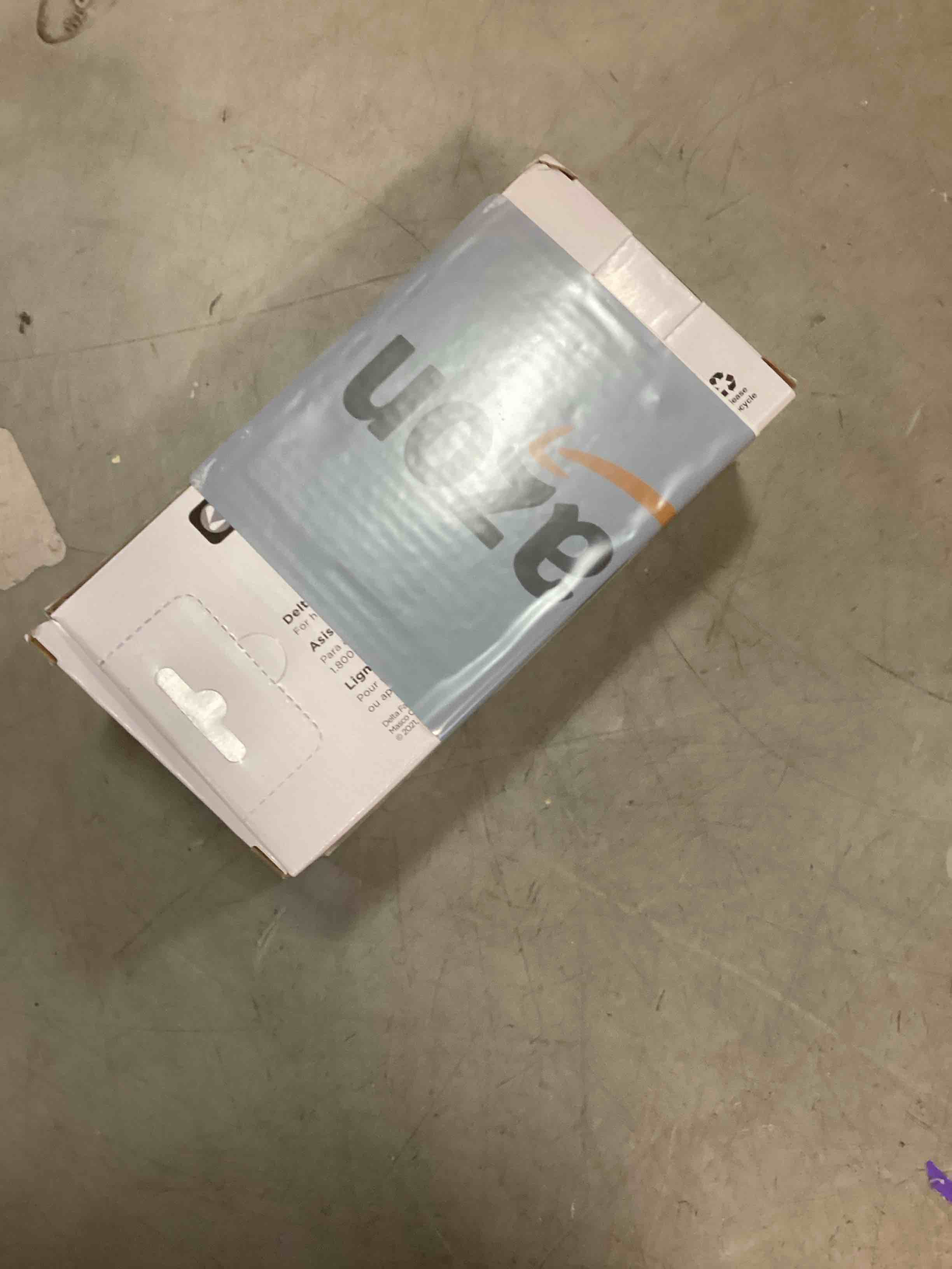 https://s3.amazonaws.com/lotting-images-prod/bidfta/PPE2089923_1740170446923.jpeg