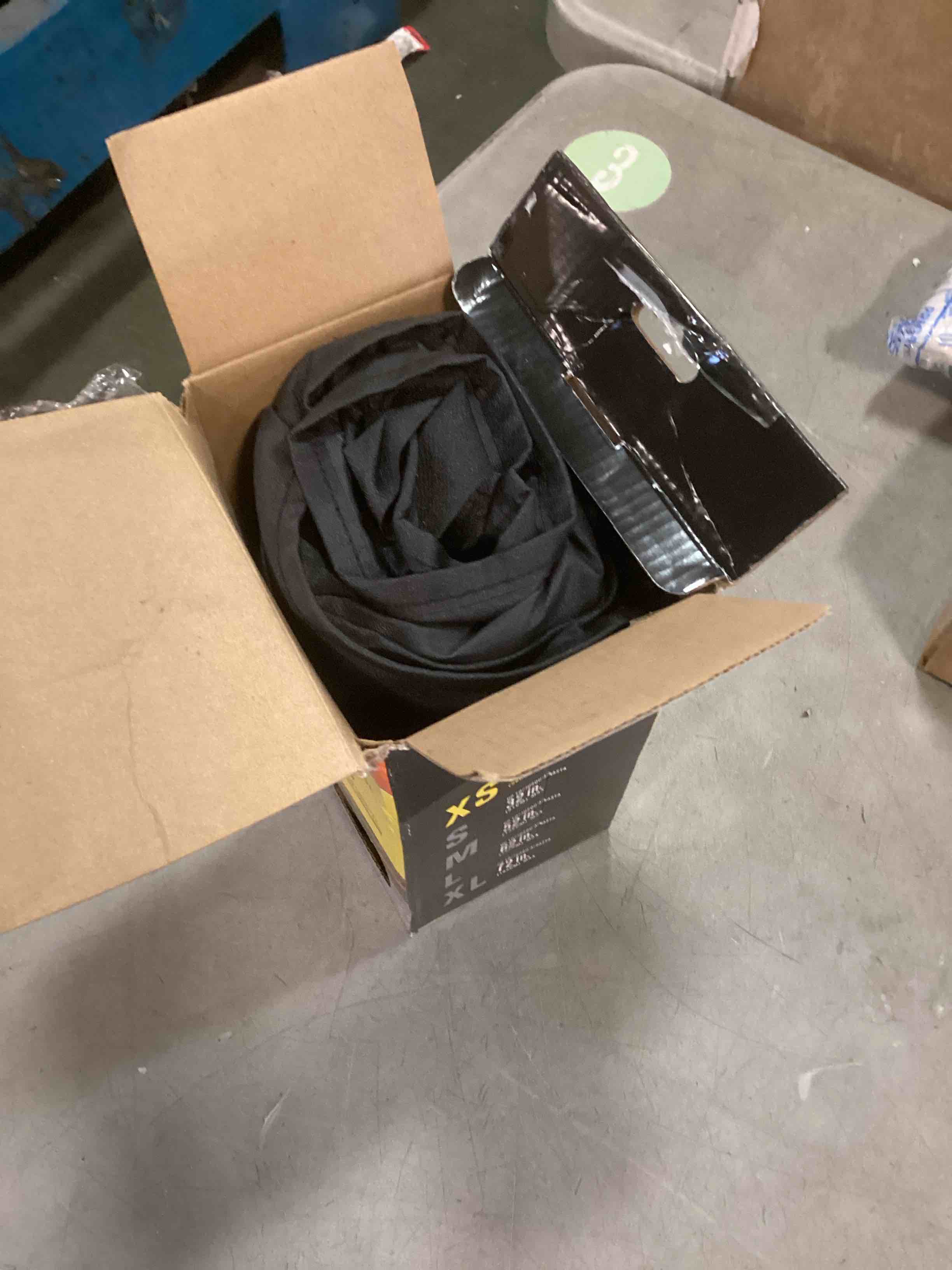 https://s3.amazonaws.com/lotting-images-prod/bidfta/PPE2089930_1740171019301.jpeg