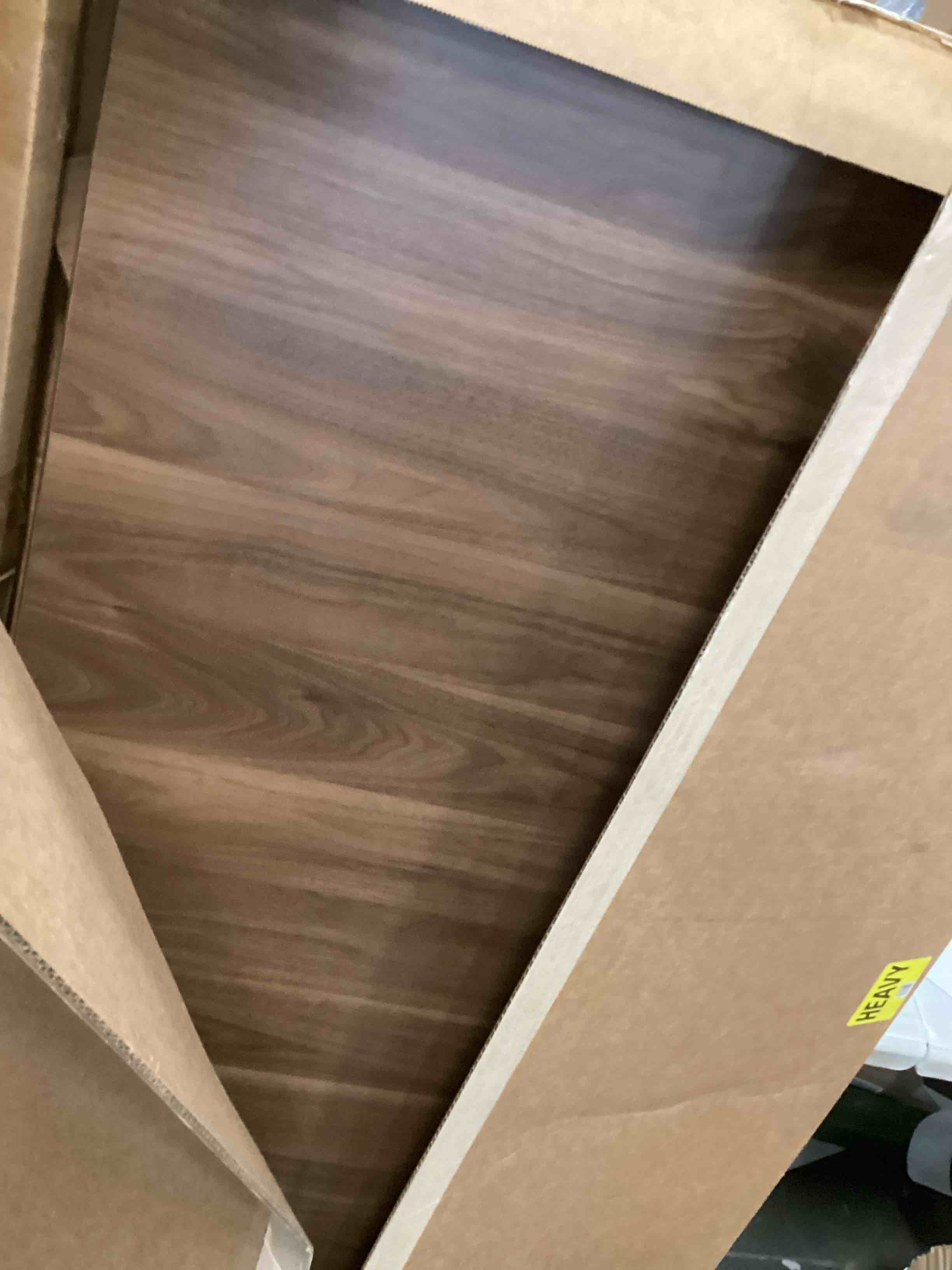 https://s3.amazonaws.com/lotting-images-prod/bidfta/PPE2090220_1740491544848.jpeg