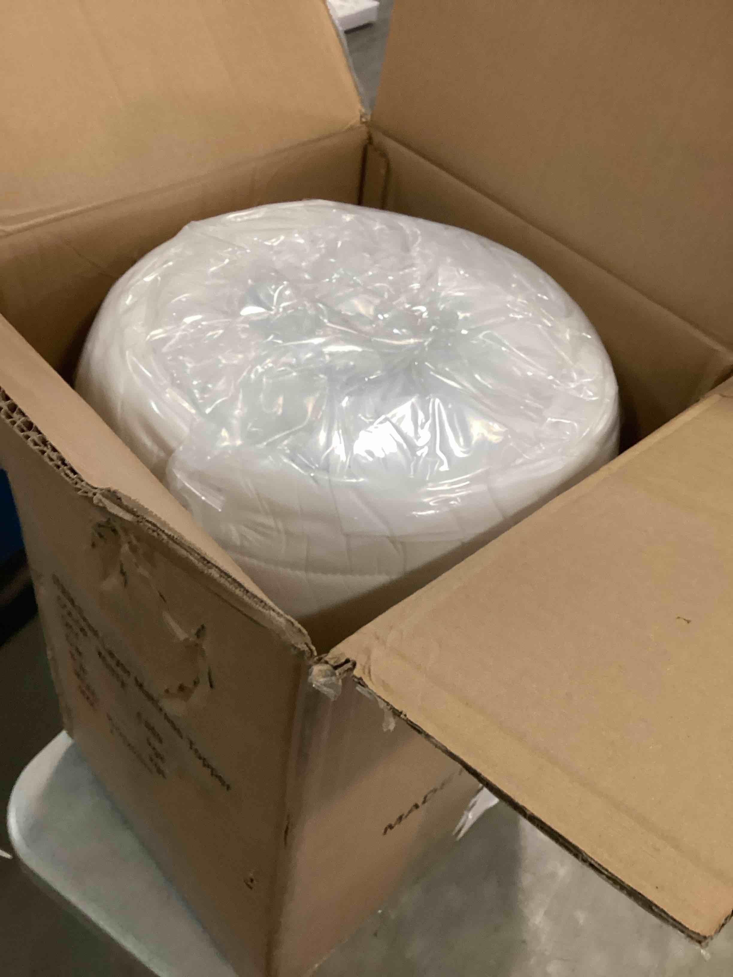 https://s3.amazonaws.com/lotting-images-prod/bidfta/PPE2090788_1740675979672.jpeg