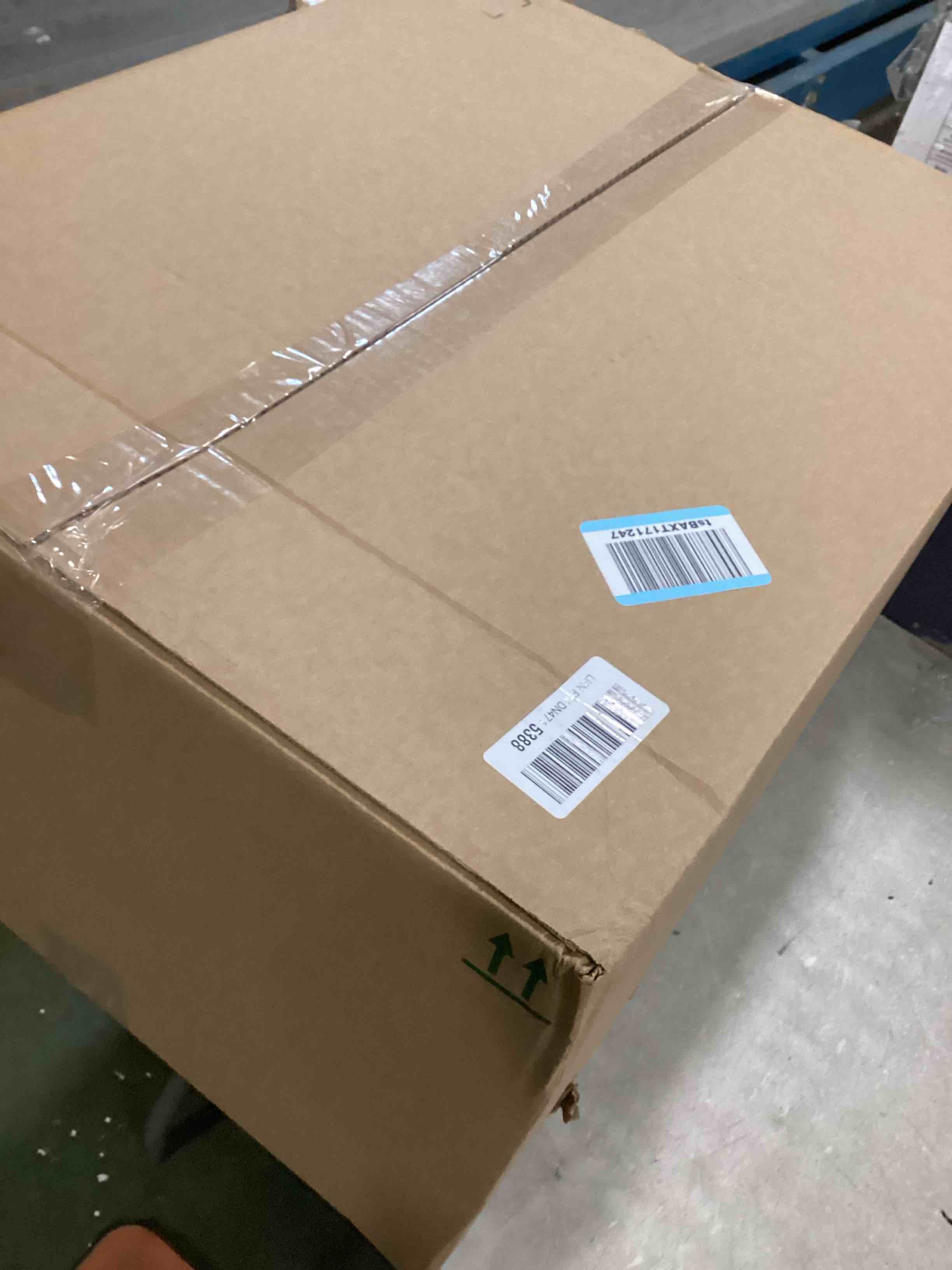 https://s3.amazonaws.com/lotting-images-prod/bidfta/PPE2091794_1741198912538.jpeg