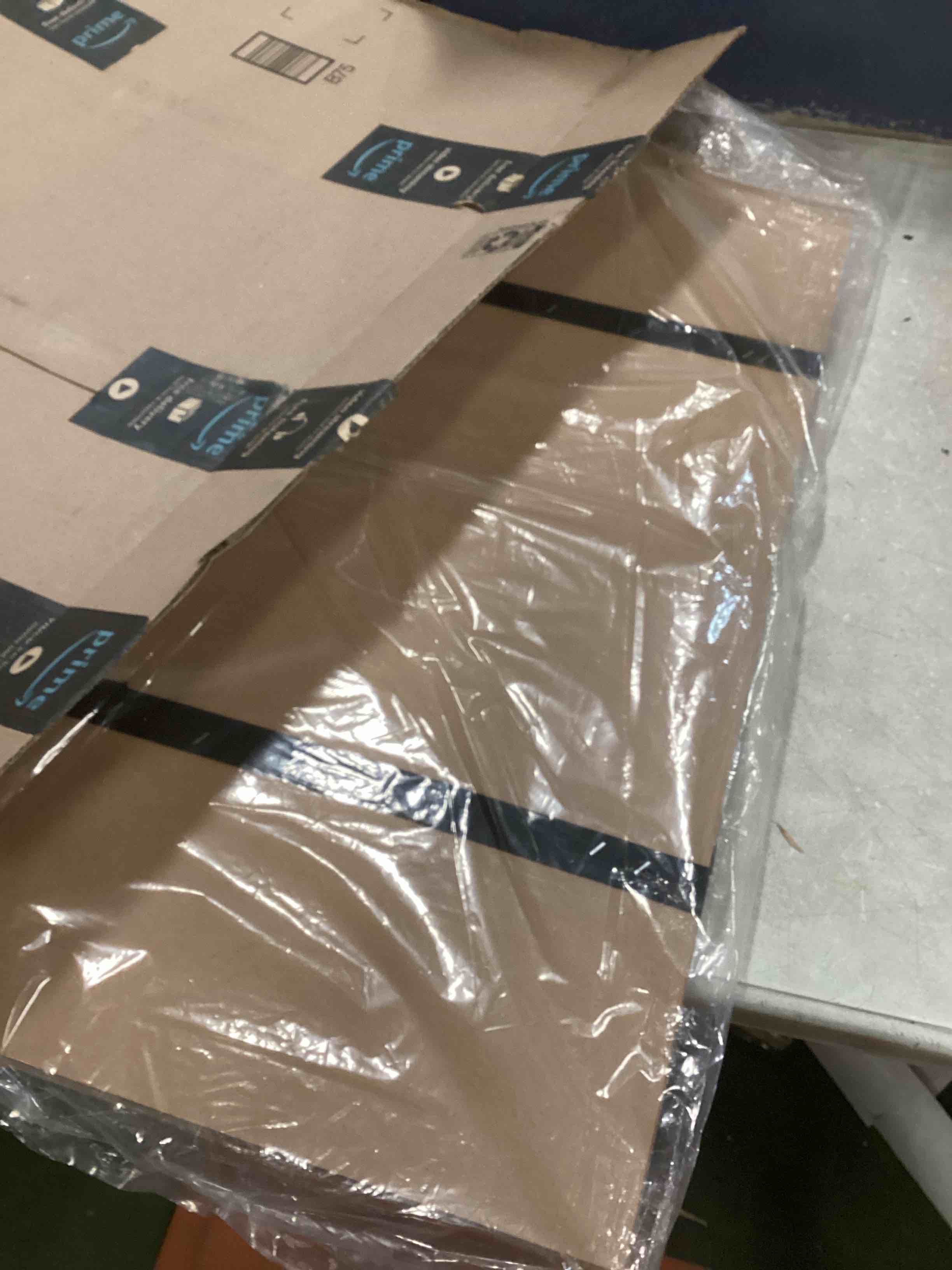 https://s3.amazonaws.com/lotting-images-prod/bidfta/PPE2091841_1741206164865.jpeg