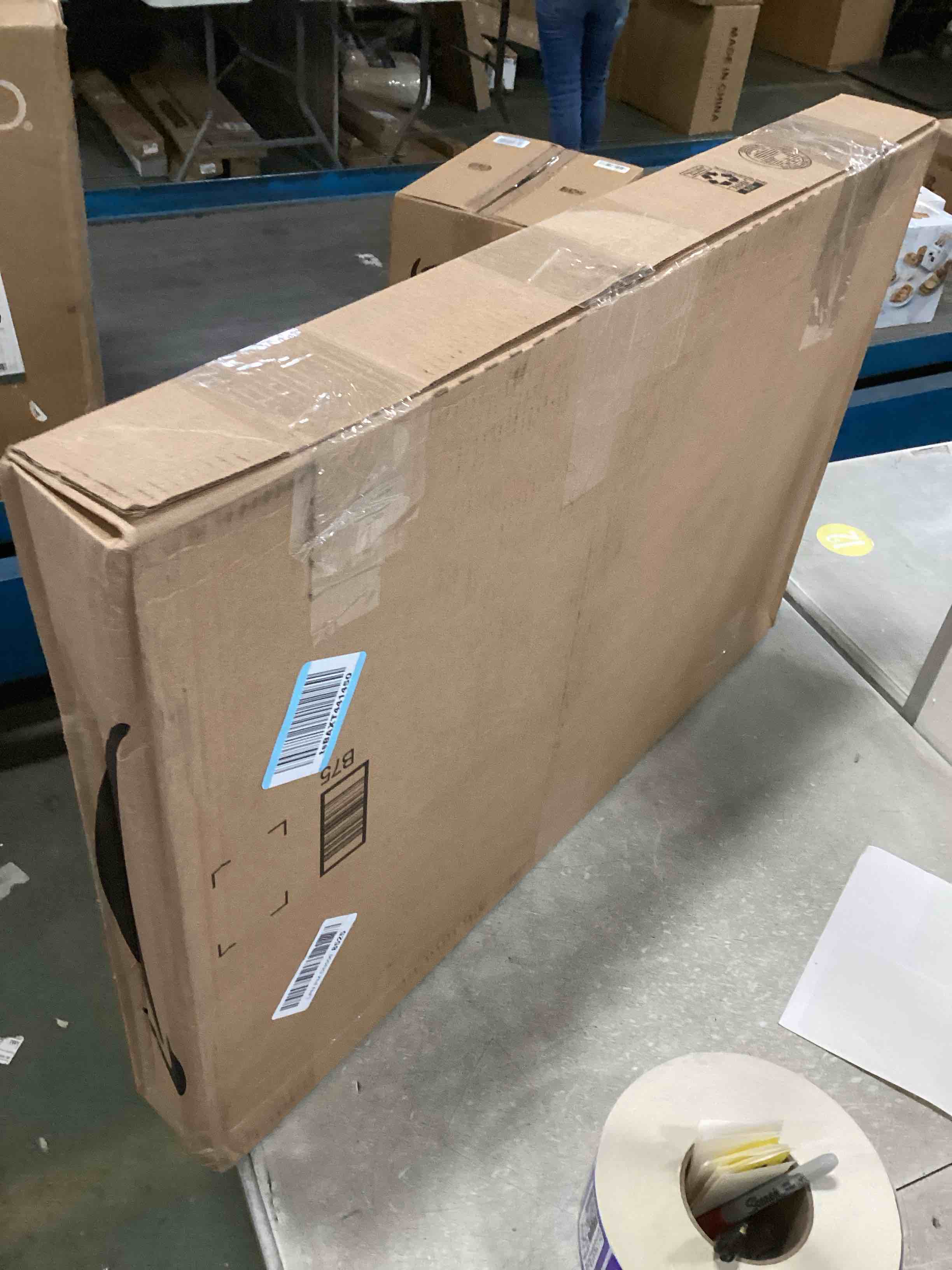 https://s3.amazonaws.com/lotting-images-prod/bidfta/PPE2092104_1740673367199.jpeg