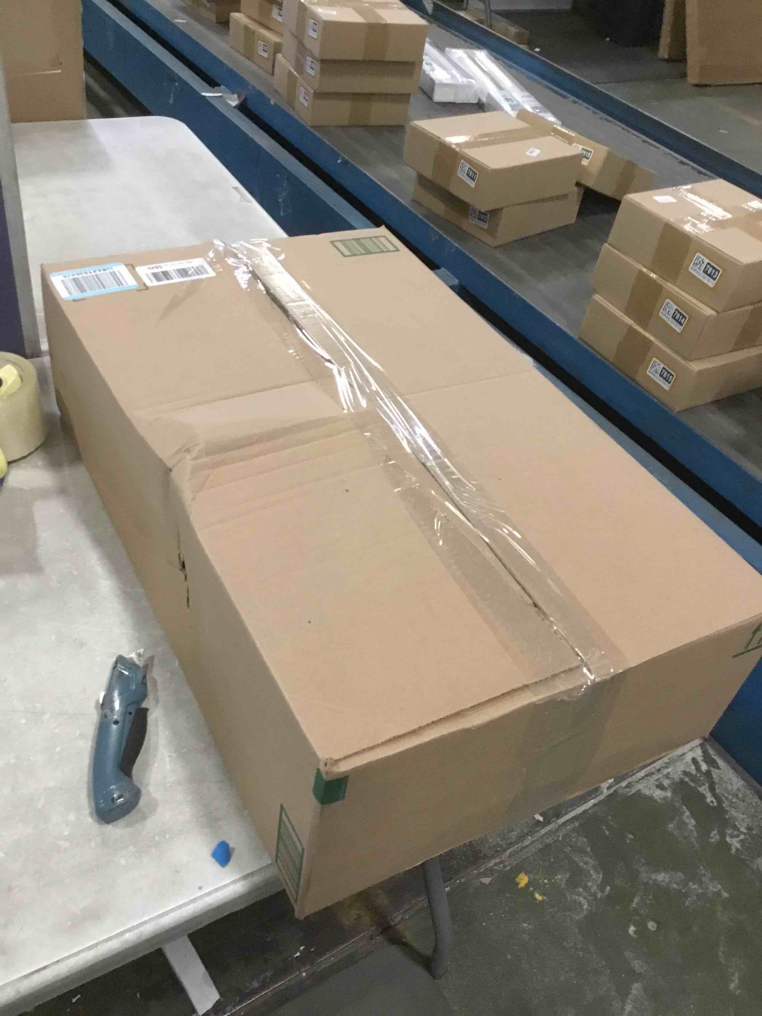 https://s3.amazonaws.com/lotting-images-prod/bidfta/PPE2092609_1740776830307.jpeg