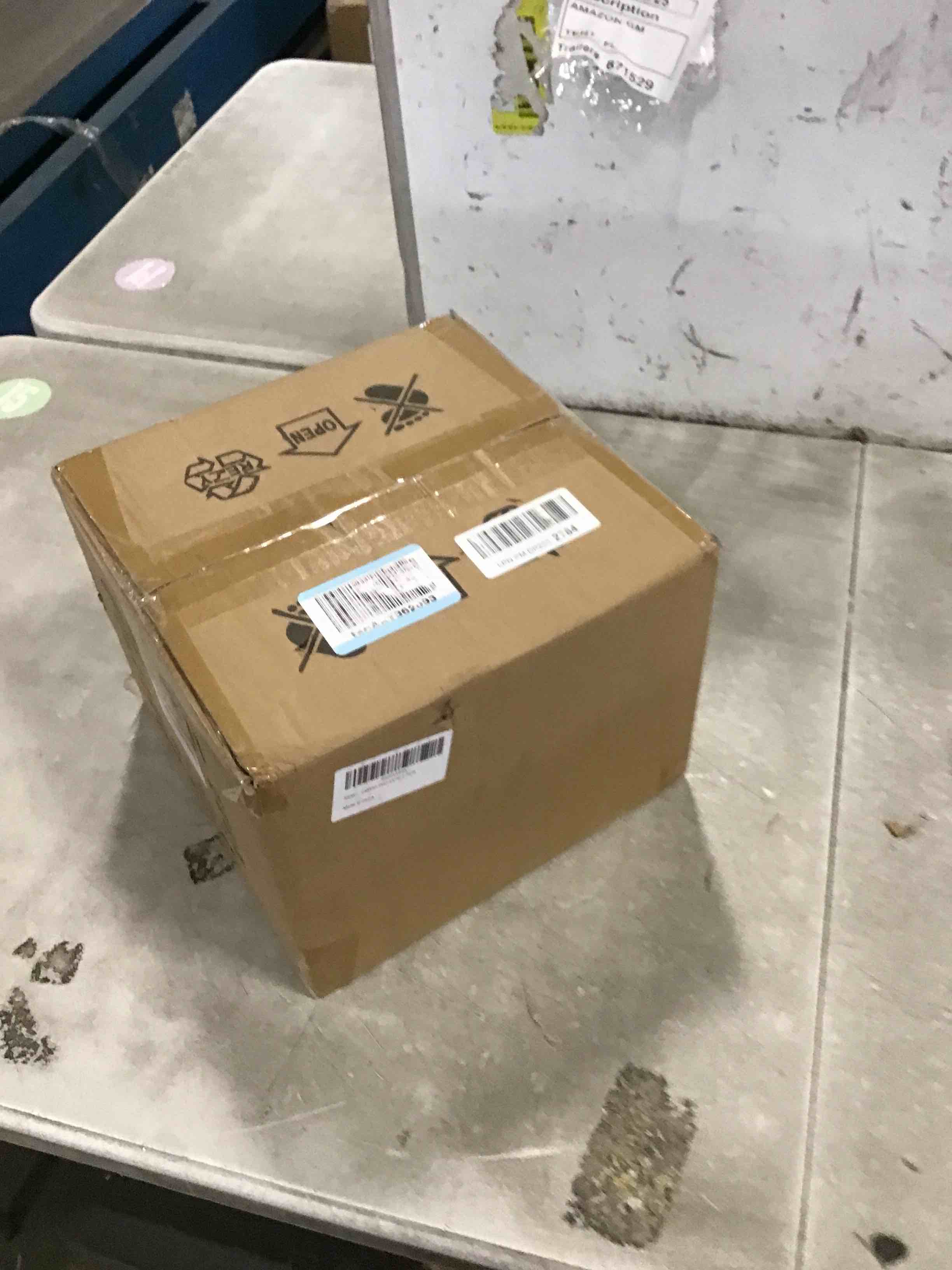 https://s3.amazonaws.com/lotting-images-prod/bidfta/PPE2092695_1741018499360.jpeg