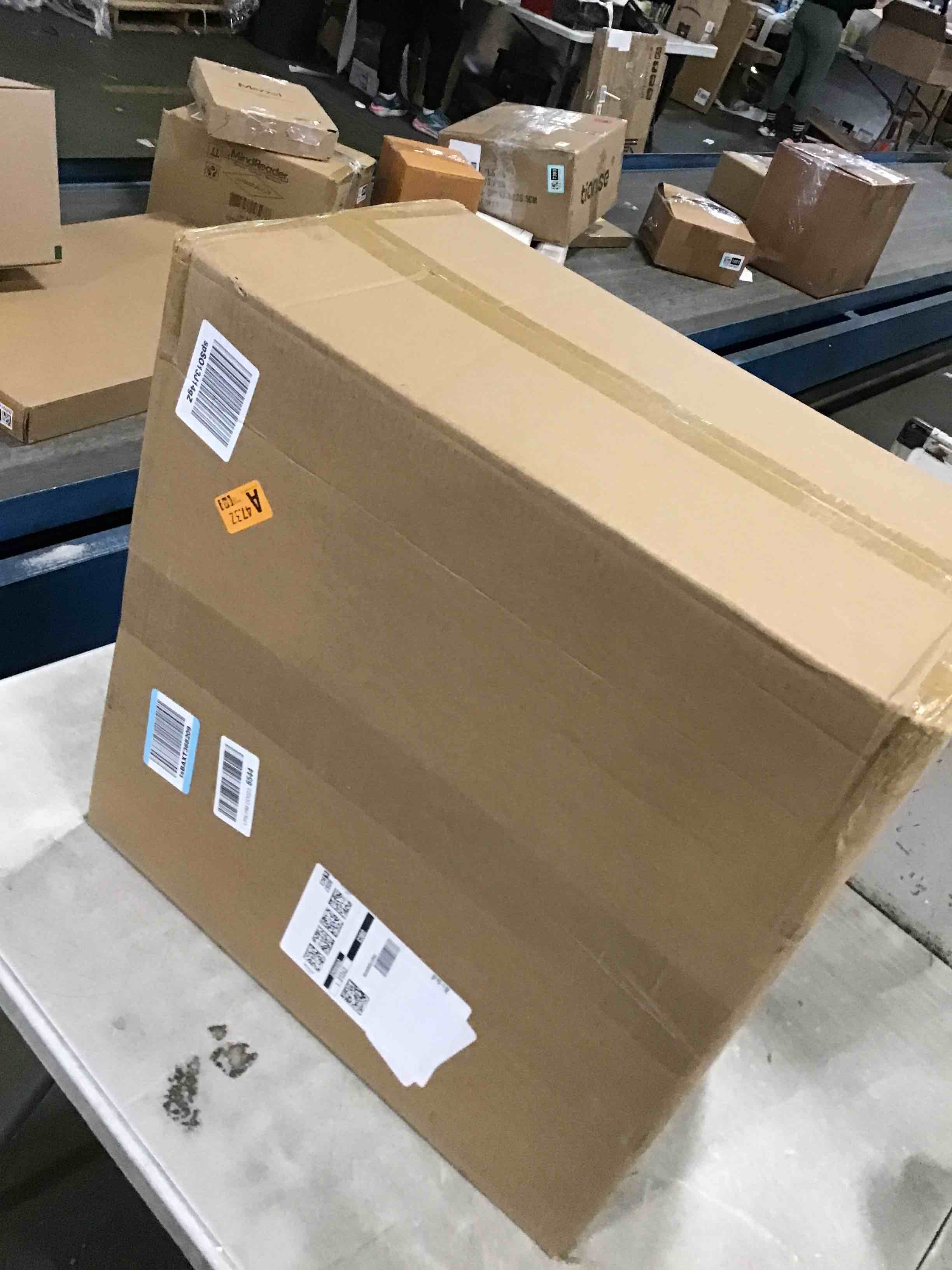 https://s3.amazonaws.com/lotting-images-prod/bidfta/PPE2092716_1741020550062.jpeg