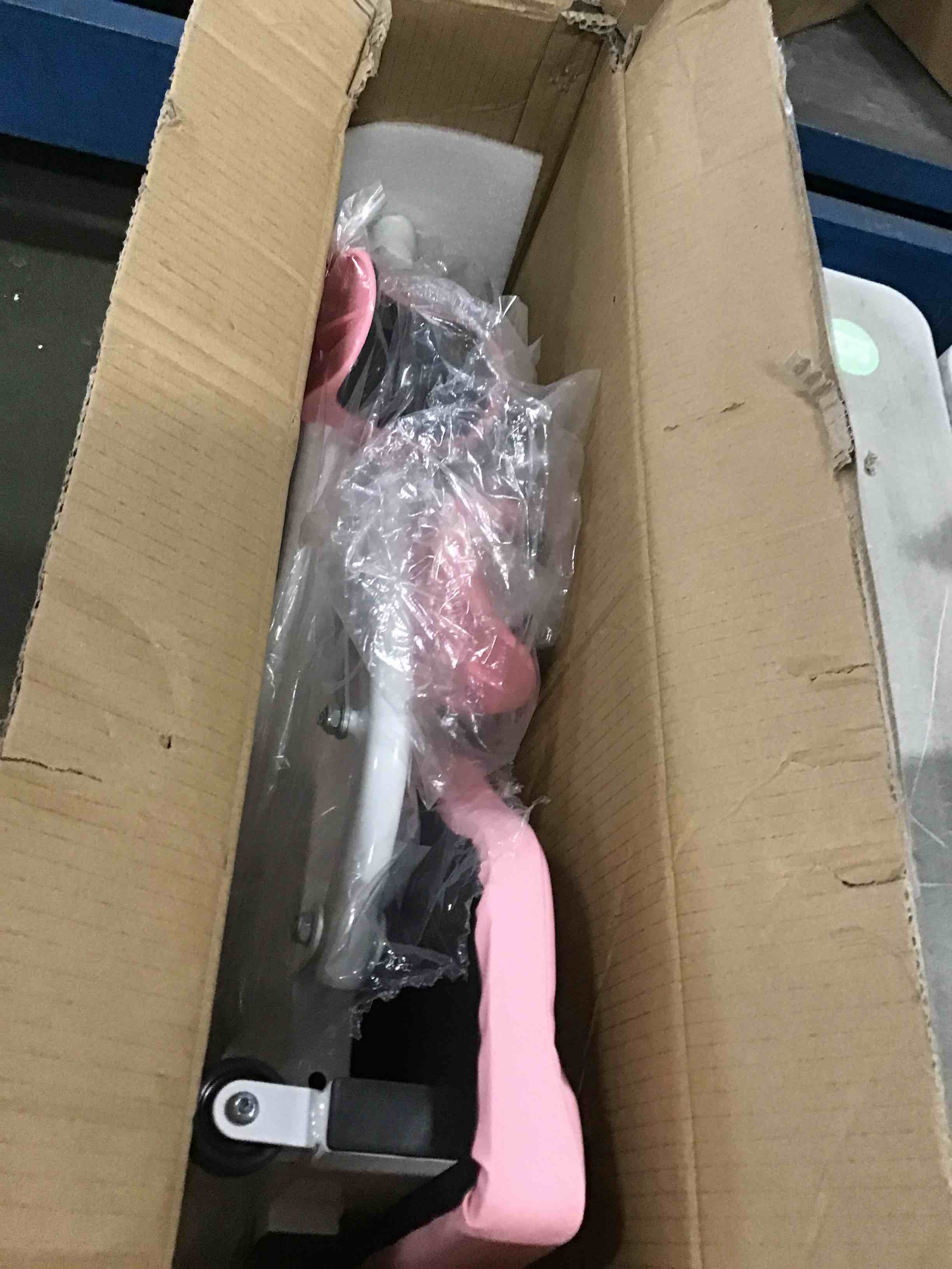 https://s3.amazonaws.com/lotting-images-prod/bidfta/PPE2092726_1741021648359.jpeg