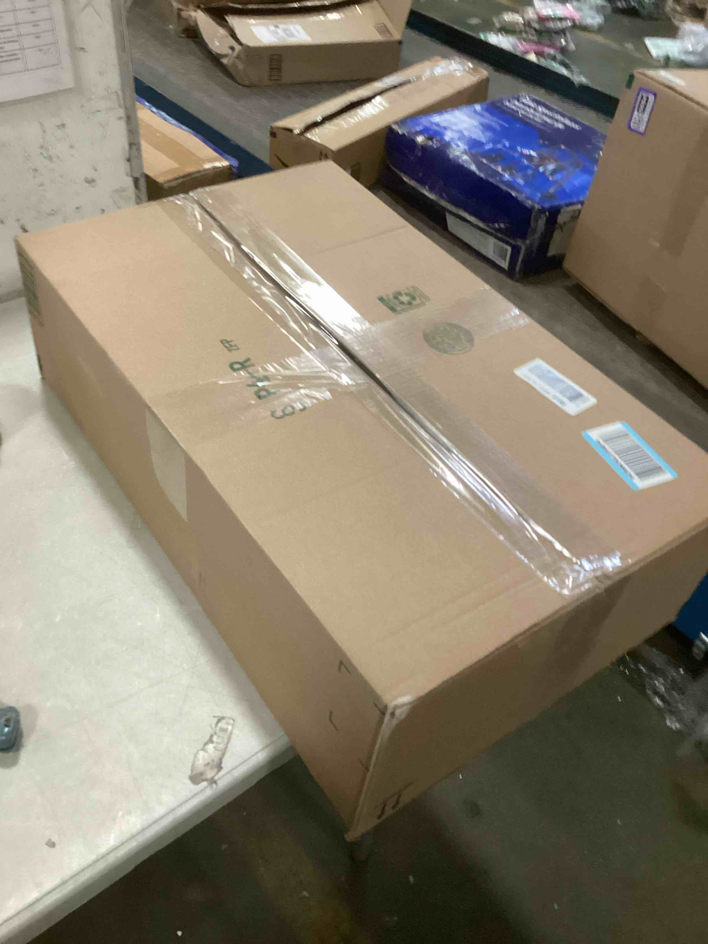 https://s3.amazonaws.com/lotting-images-prod/bidfta/PPE2092949_1741108659562.jpeg