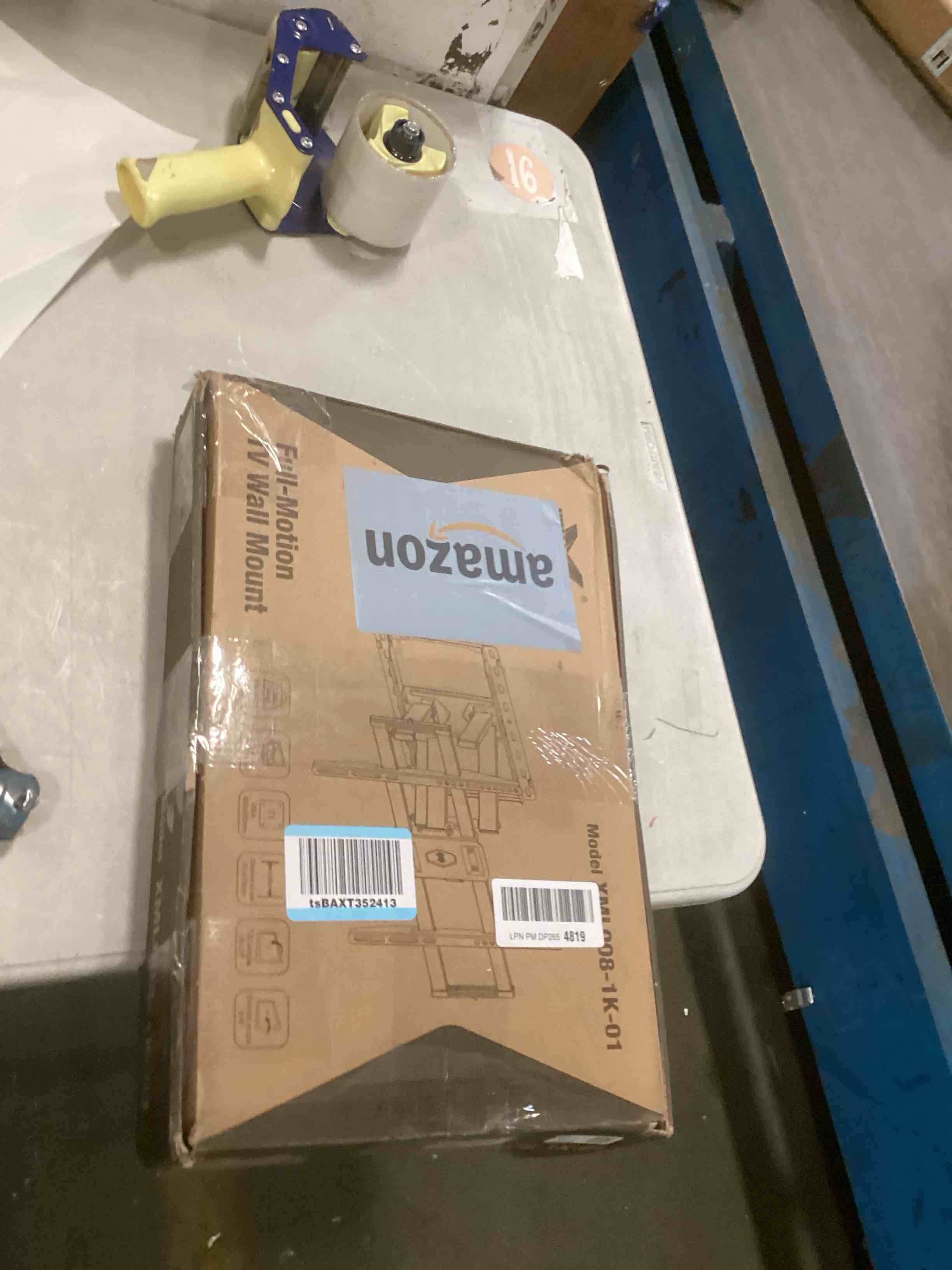 https://s3.amazonaws.com/lotting-images-prod/bidfta/PPE2092951_1741108833462.jpeg